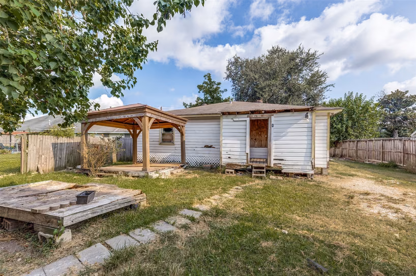 Photo 4 of 2326 Otto Street, Houston, TX