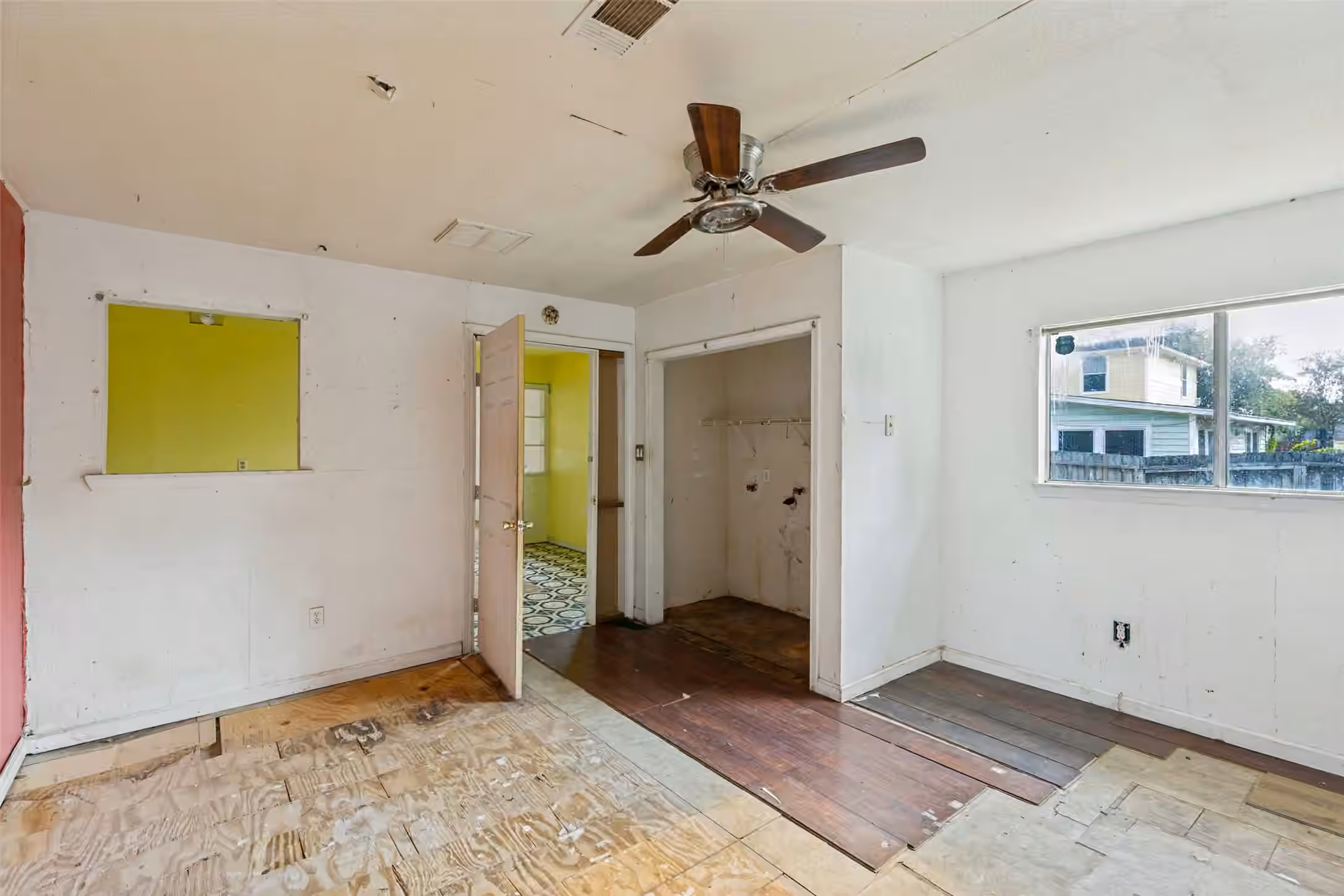Photo 6 of 2326 Otto Street, Houston, TX