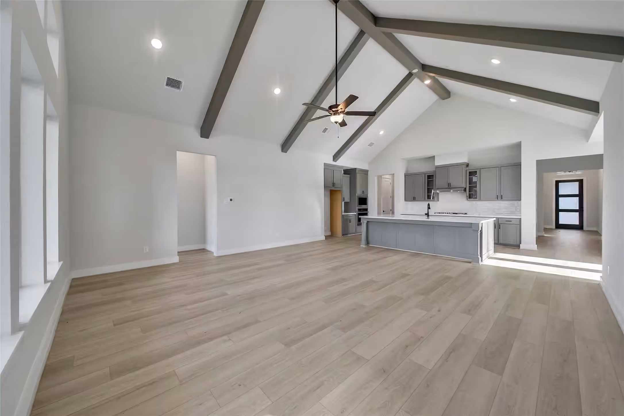 Photo 4 of 4519 Magnolia Bend Drive, Rosharon, TX