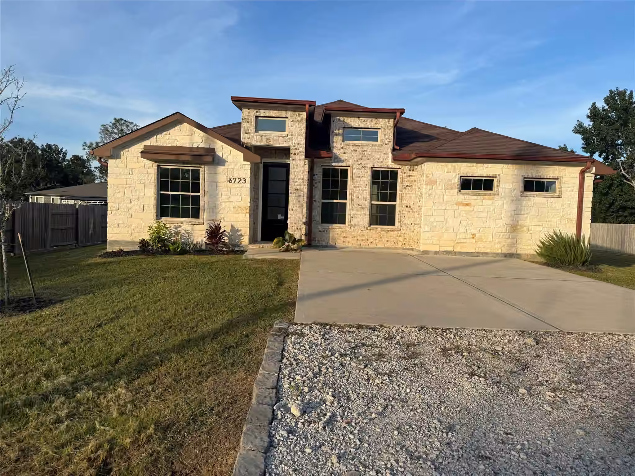 Photo of 6723 Windhaven Road, Liverpool, TX