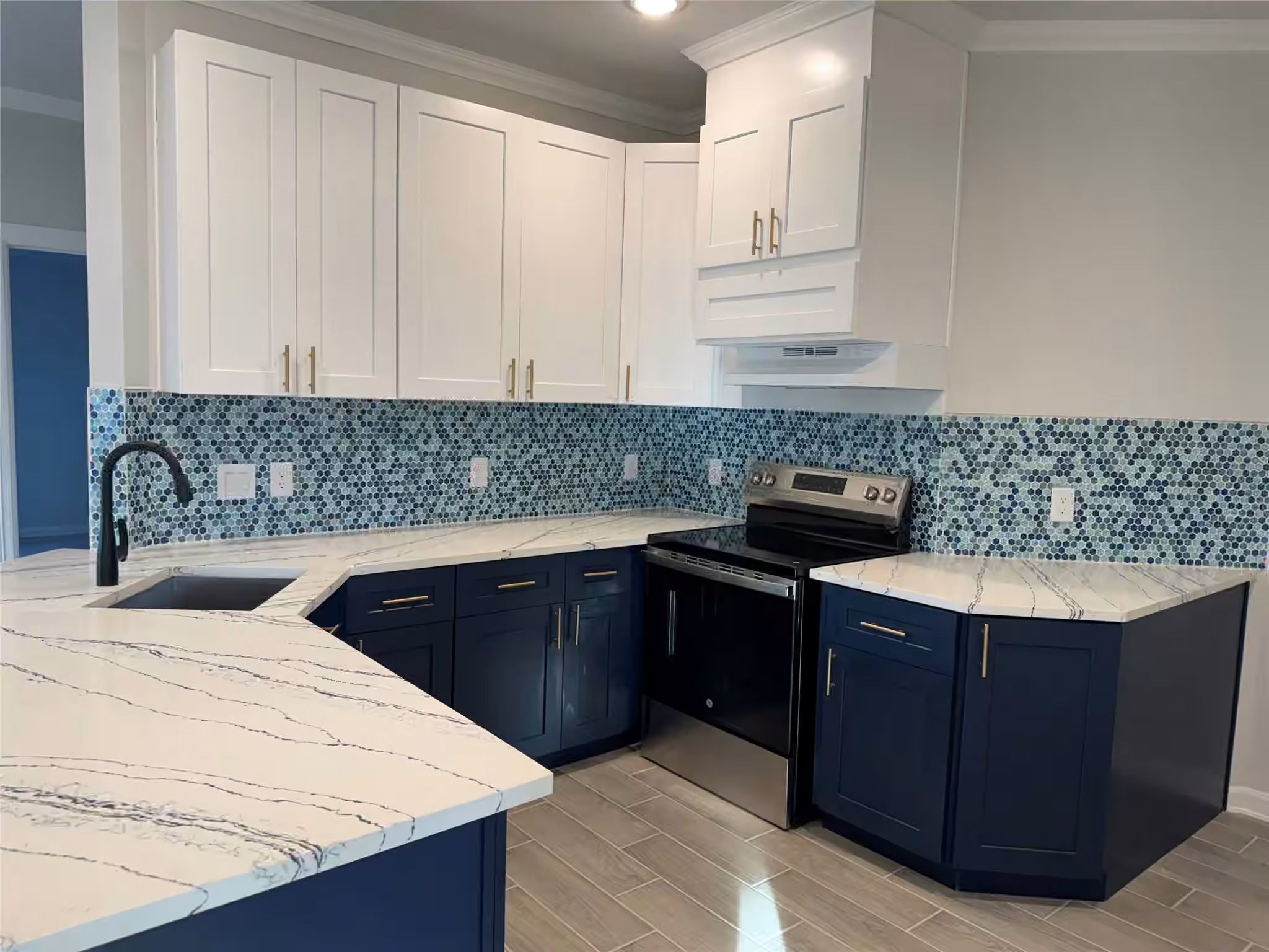 Photo 3 of 6723 Windhaven Road, Liverpool, TX