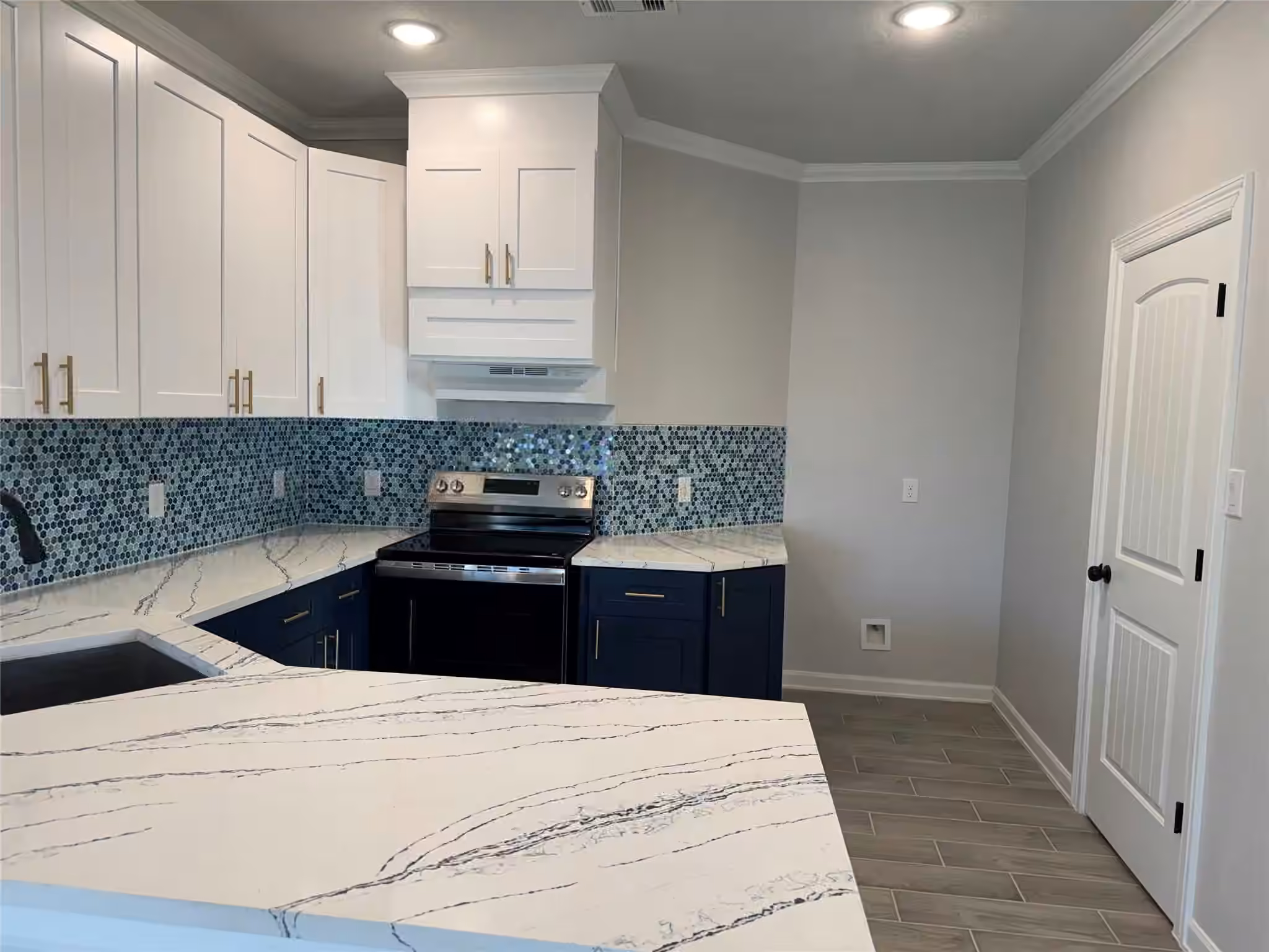 Photo 4 of 6723 Windhaven Road, Liverpool, TX