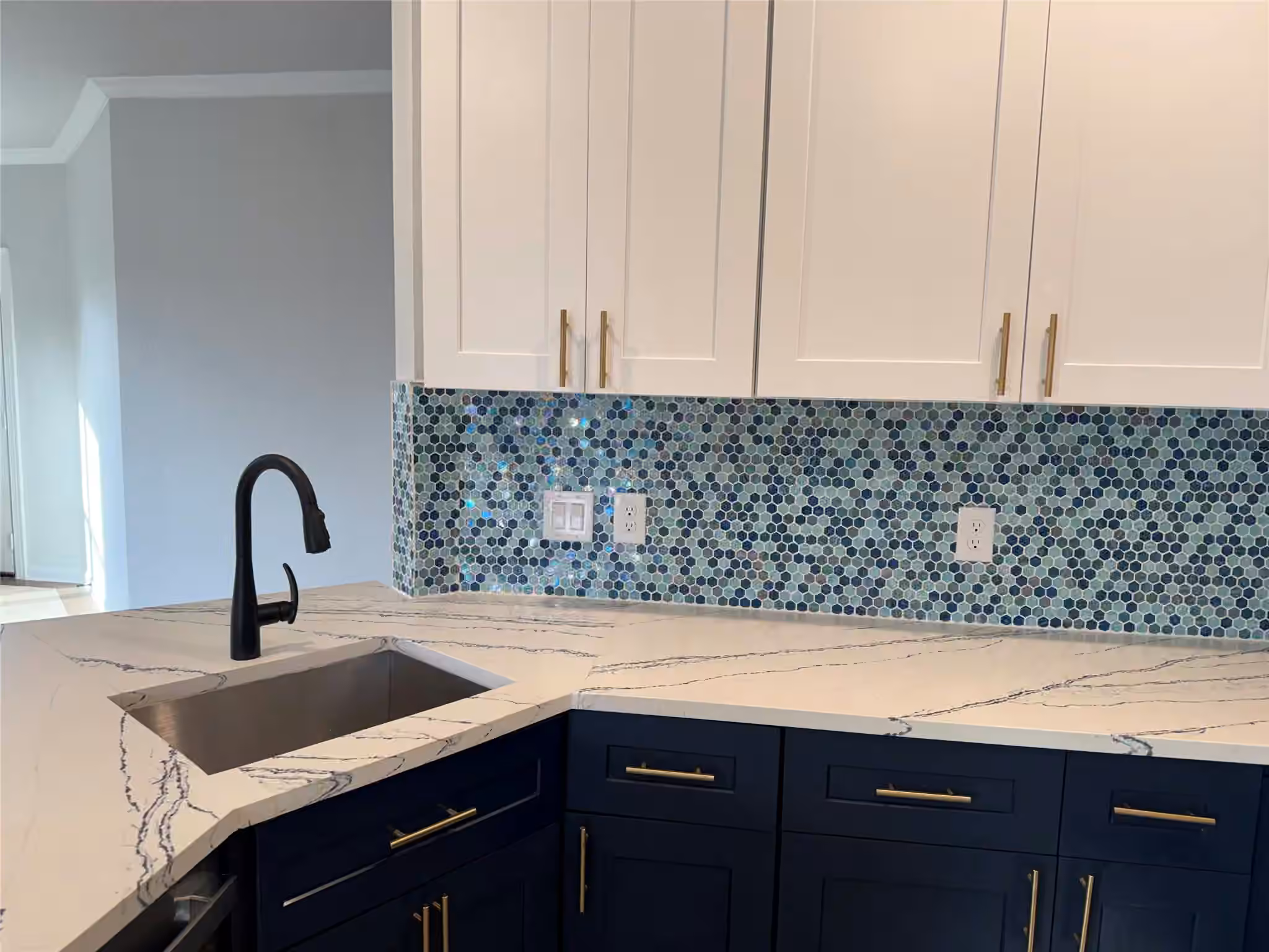 Photo 5 of 6723 Windhaven Road, Liverpool, TX