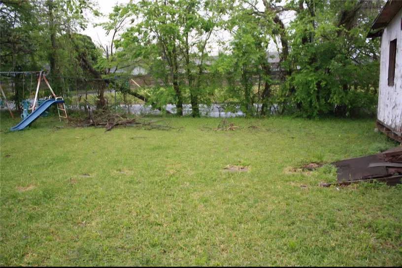 Photo 4 of 1403 E 36th Street, Houston, TX
