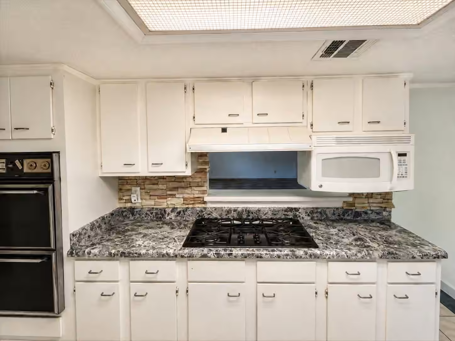 Photo 6 of 3827 Addicks Clodine Road, Houston, TX