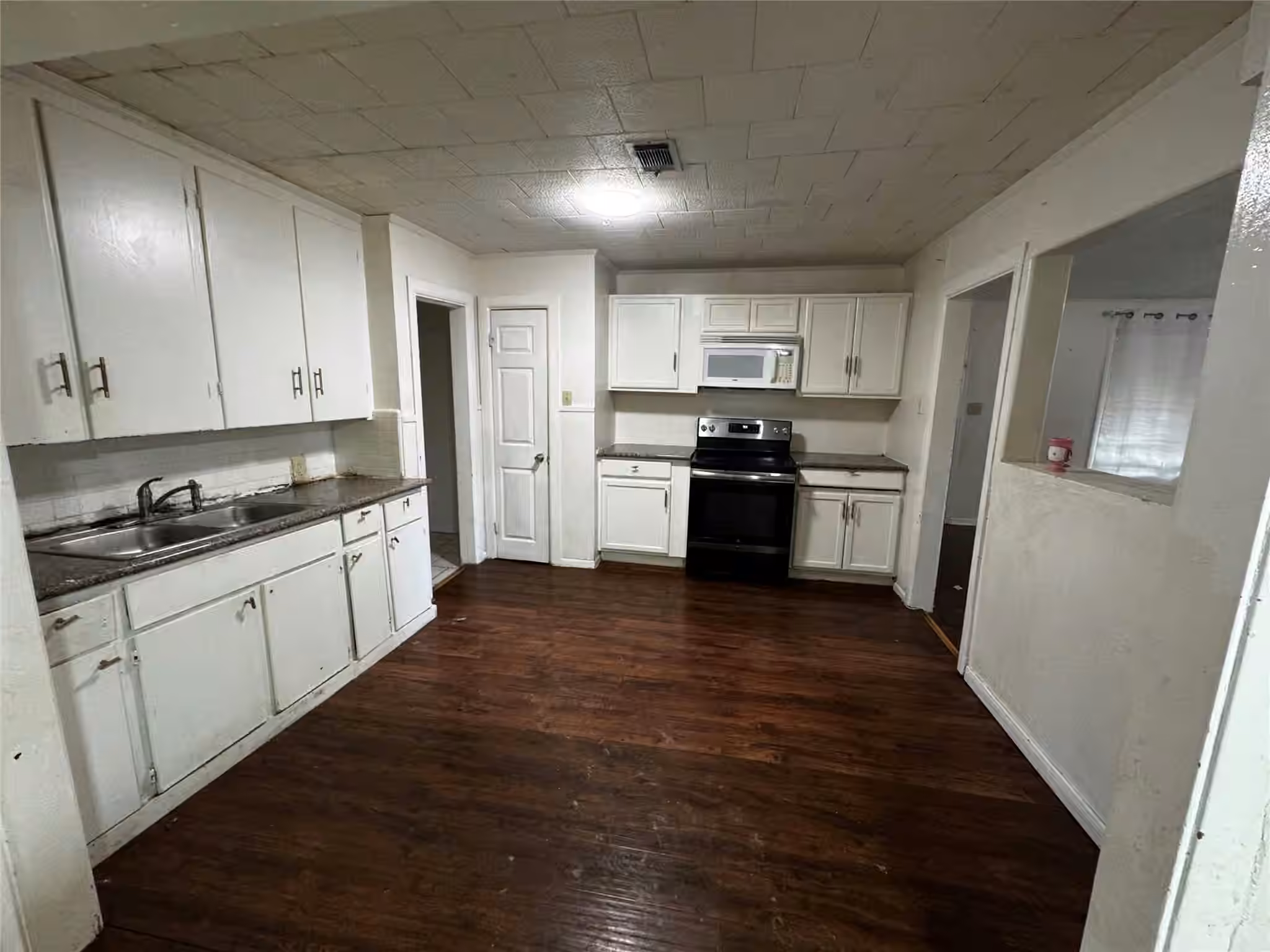 Photo 5 of 225 Beatrice Street, La Marque, TX