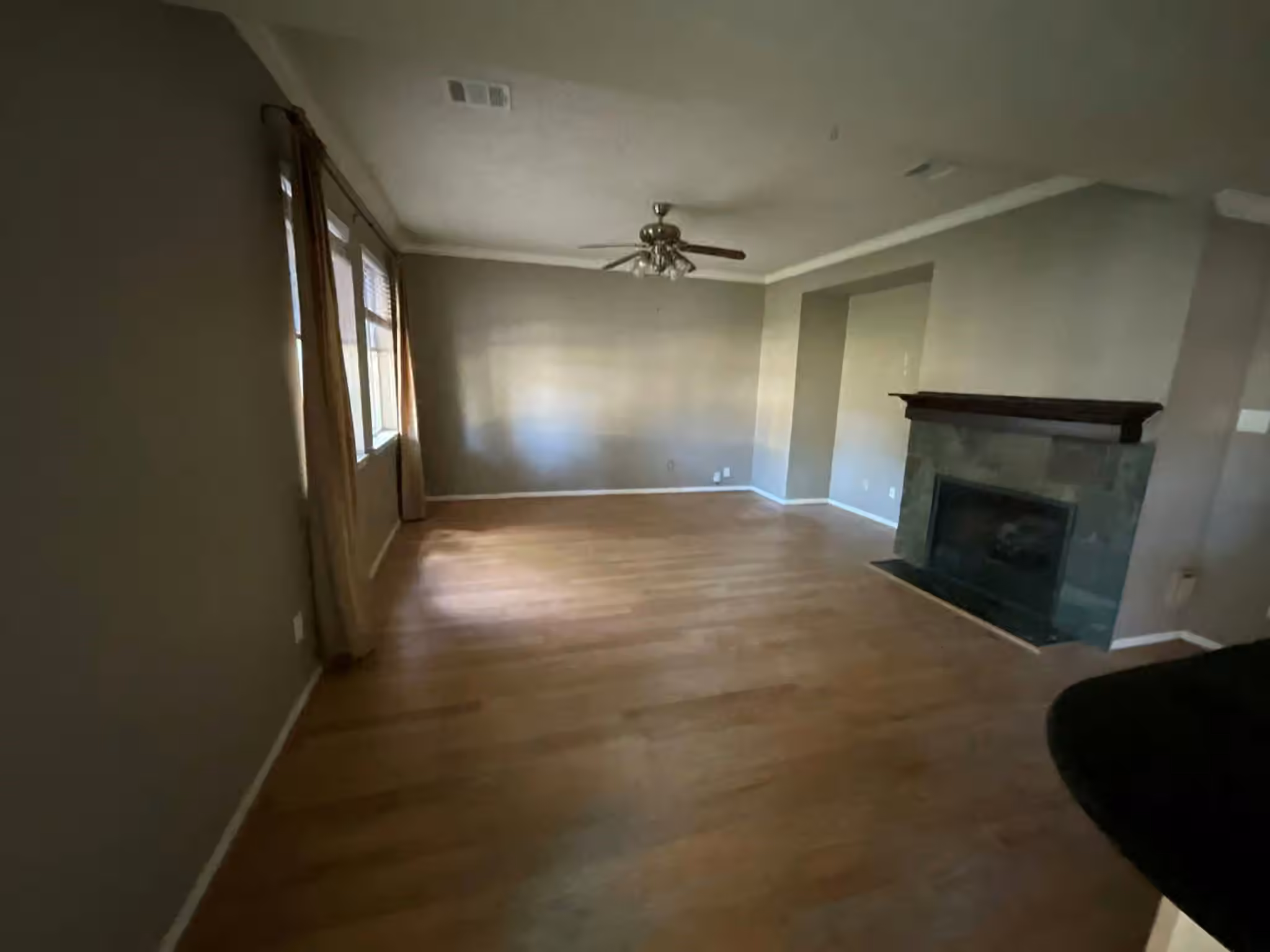 Photo 4 of 20431 Drakewood Drive, Katy, TX
