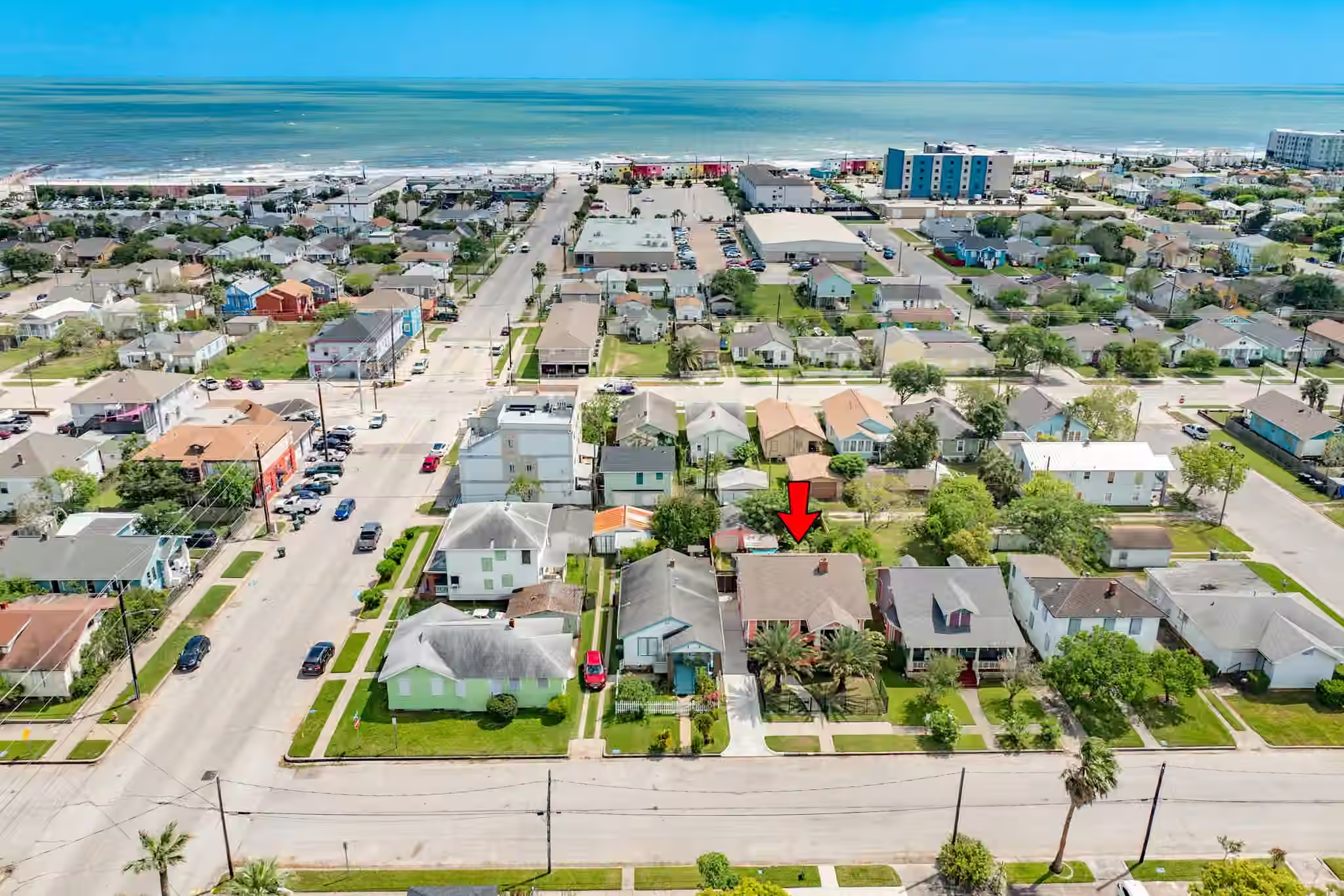Photo 6 of 3911 Avenue R 1/2, Galveston, TX