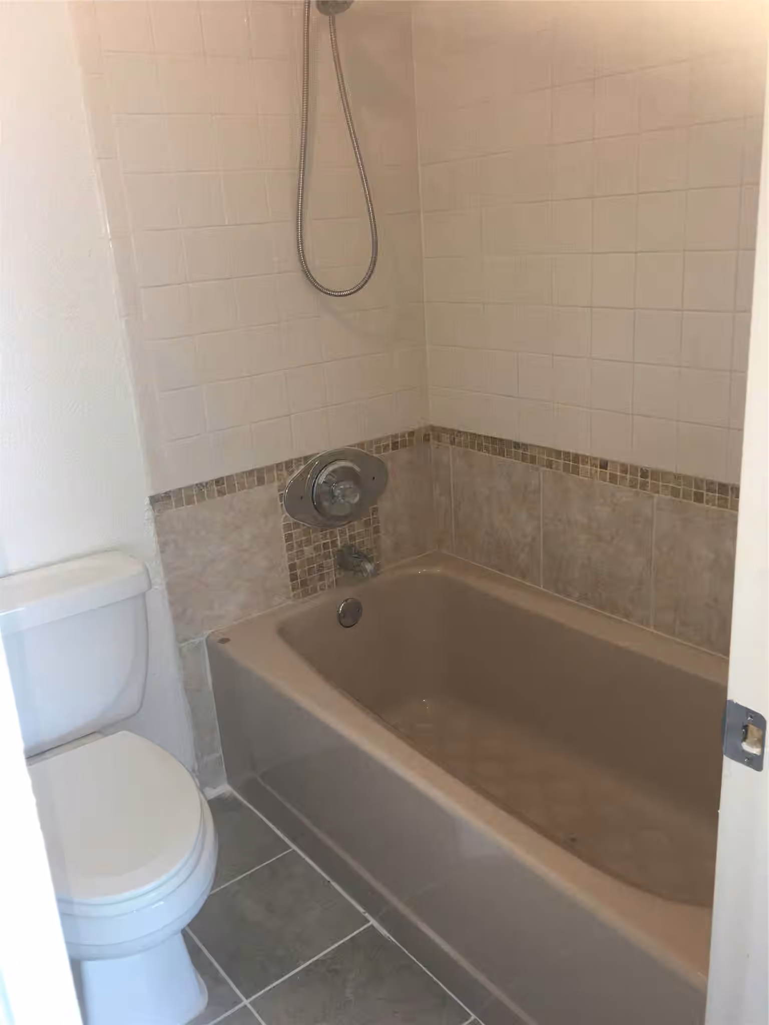 Photo 5 of 250 El Dorado Boulevard 132, Houston, TX