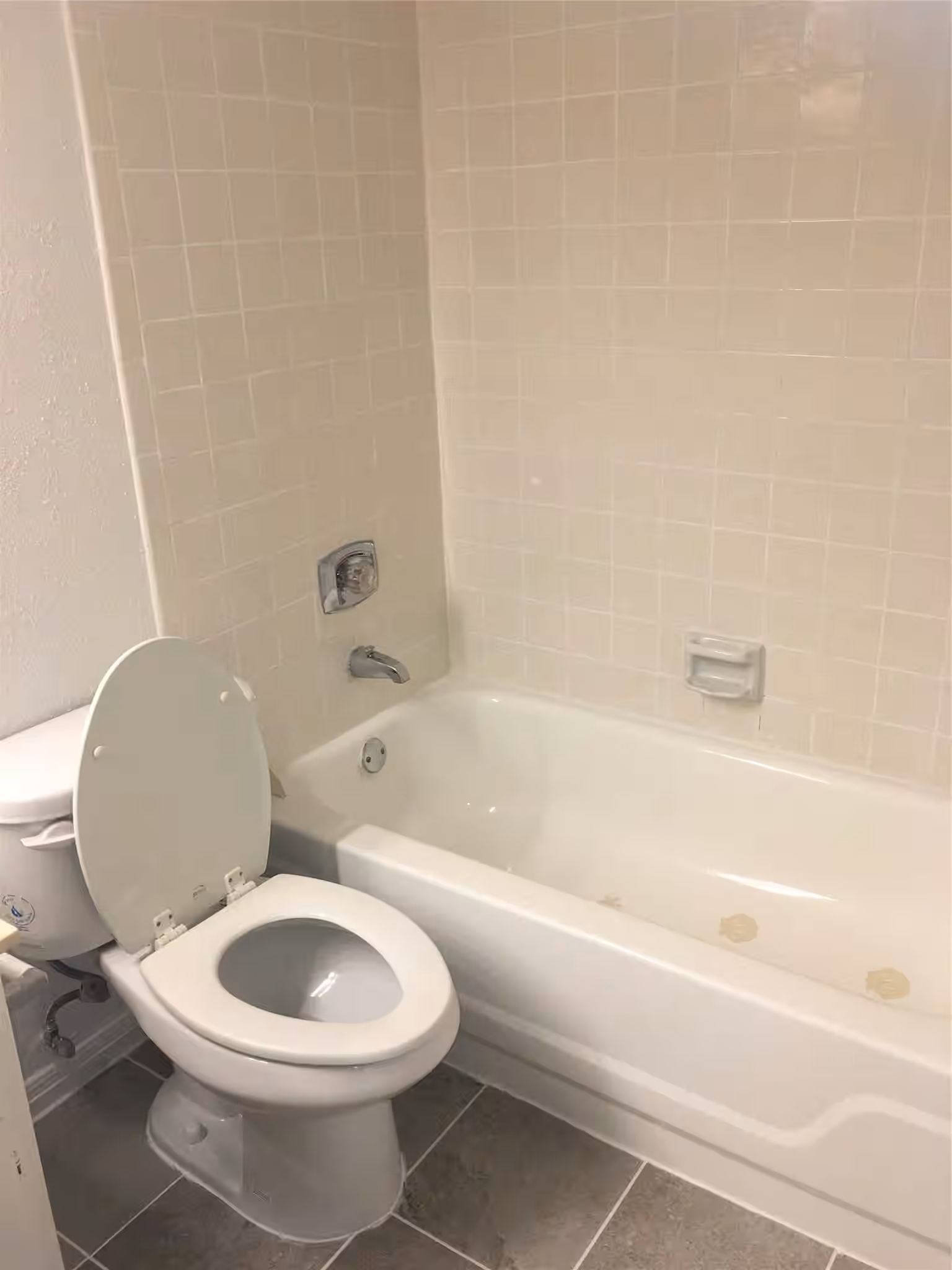 Photo 6 of 250 El Dorado Boulevard 132, Houston, TX