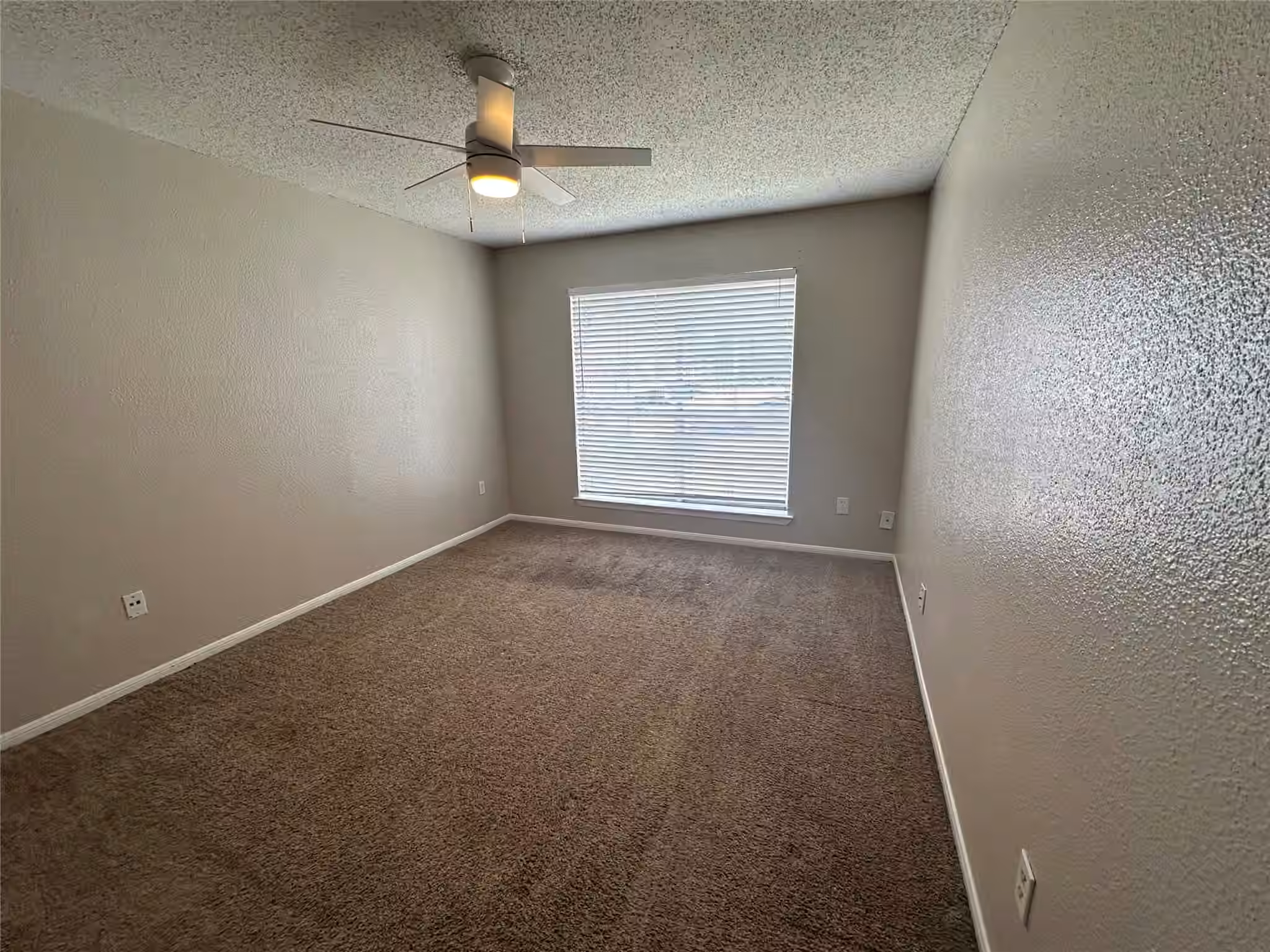 Photo 7 of 250 El Dorado Boulevard 132, Houston, TX