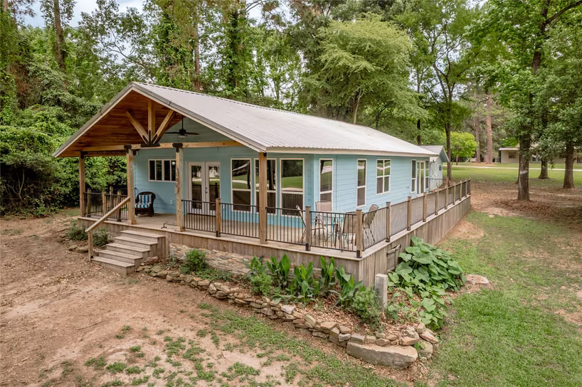 Photo 6 of 110 N Bailey Street, Trinity, TX