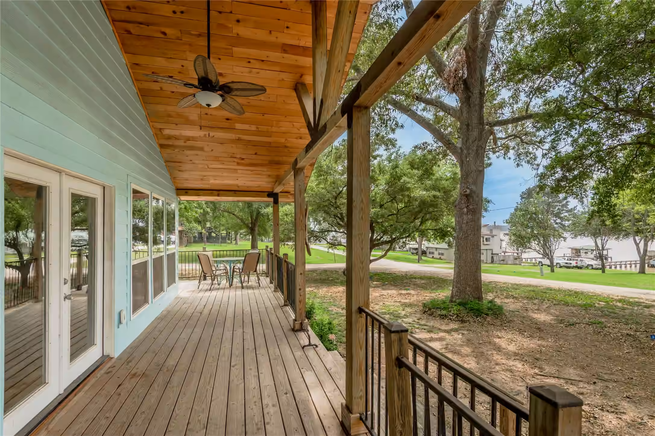 Photo 7 of 110 N Bailey Street, Trinity, TX