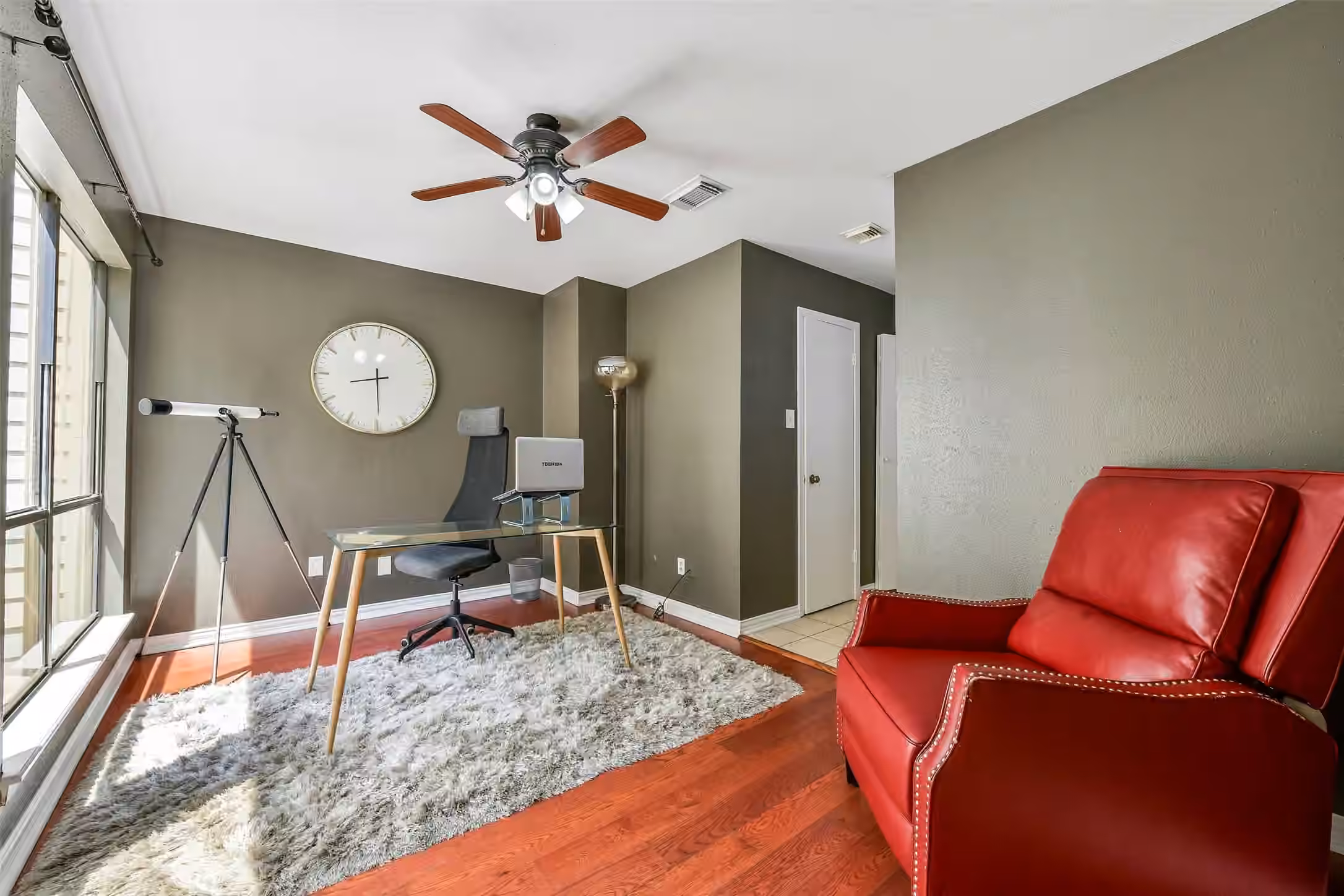 Photo 3 of 9360 Briar Forest Drive, Houston, TX