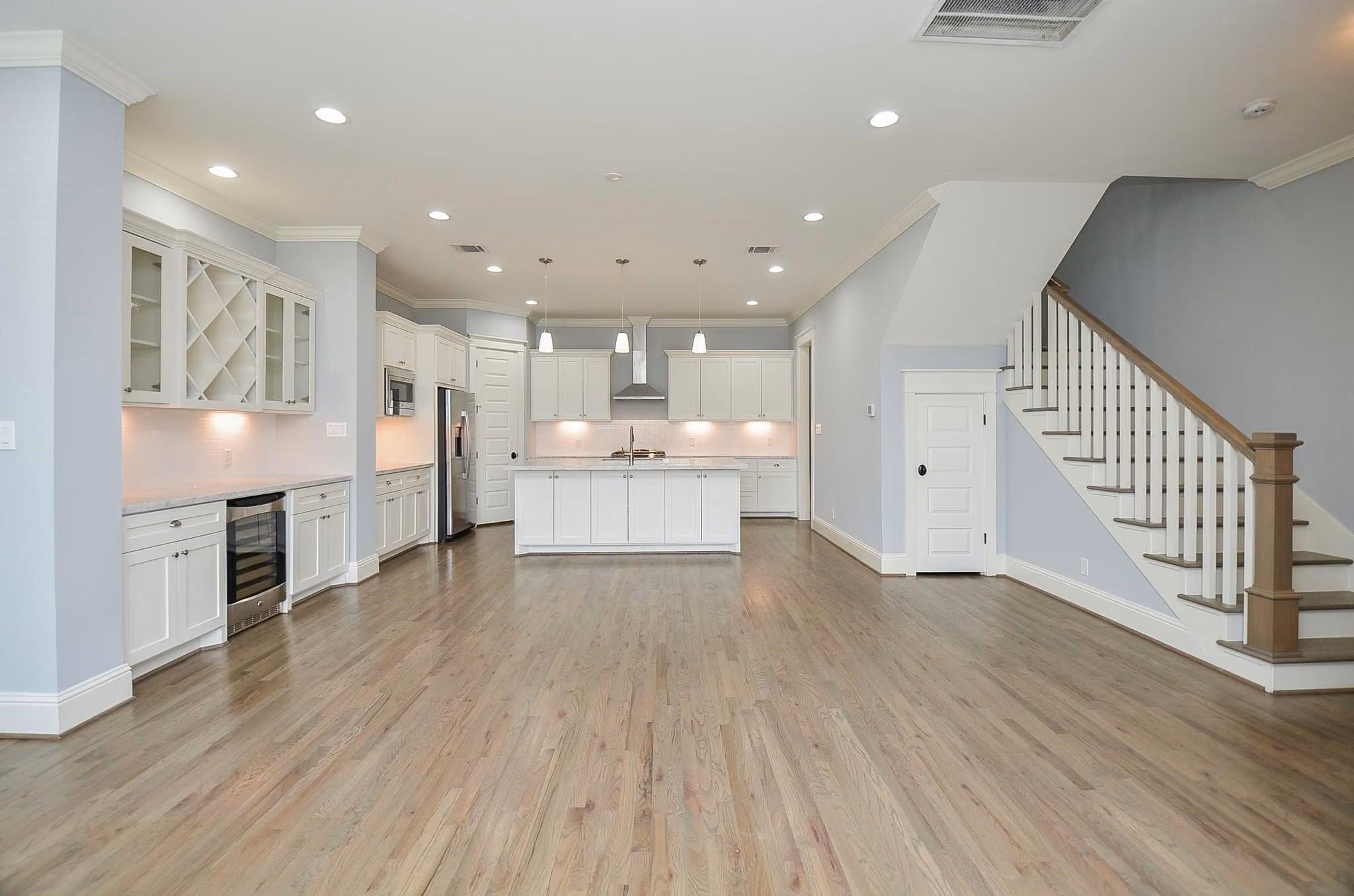 Photo 6 of 2511 Judiway Street, Houston, TX