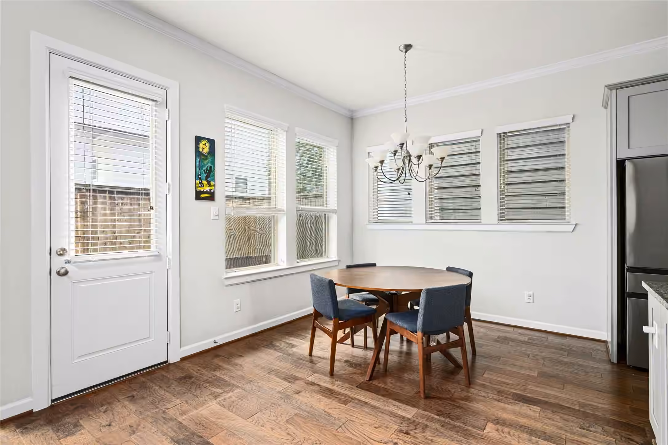 Photo 7 of 8923 Highgate Lane, Houston, TX