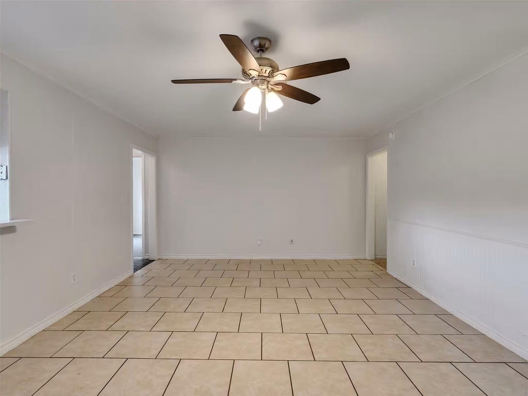 Photo 5 of 502 N Oak Street, Texas City, TX