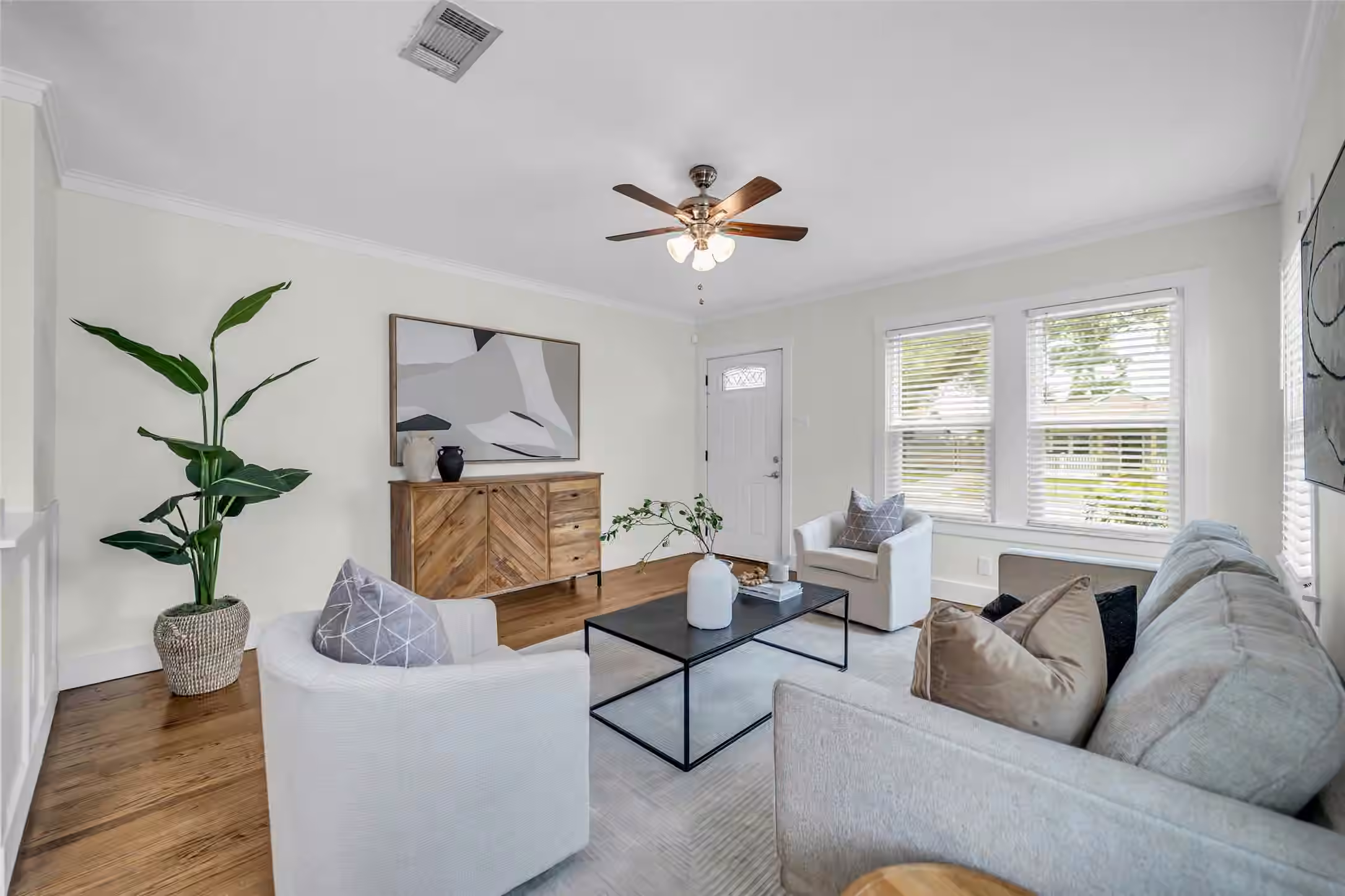 Photo 7 of 903 English Street, Houston, TX
