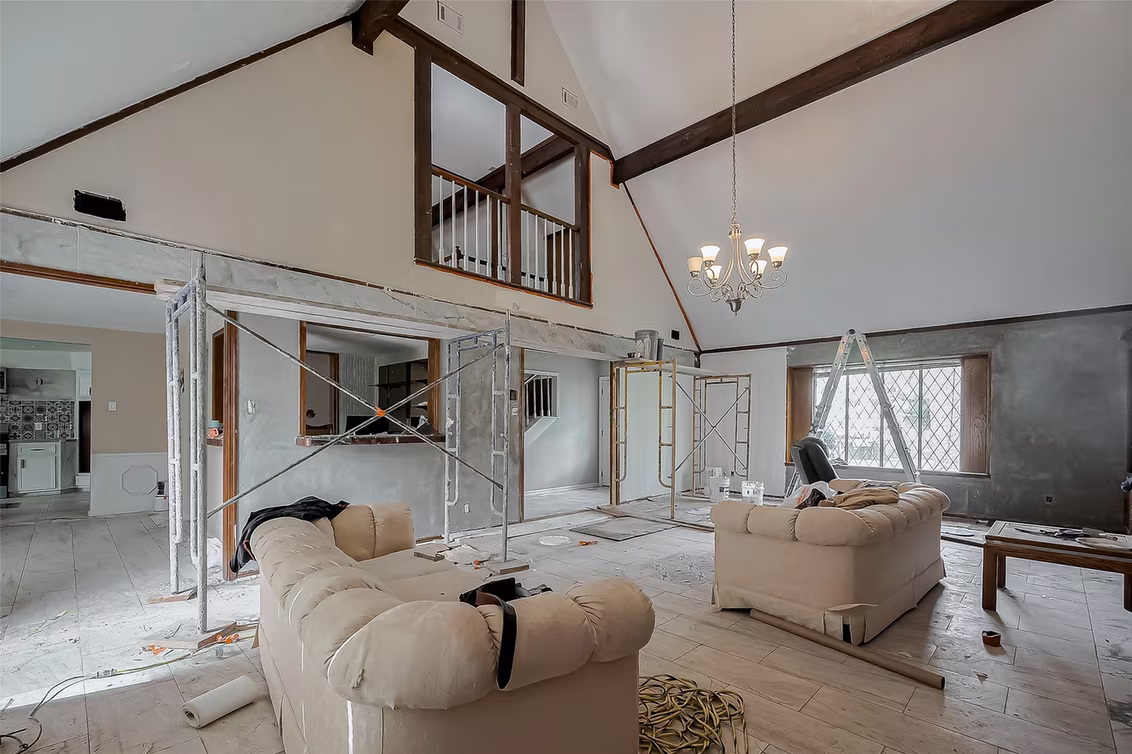 Photo 6 of 811 Loire Lane, Houston, TX