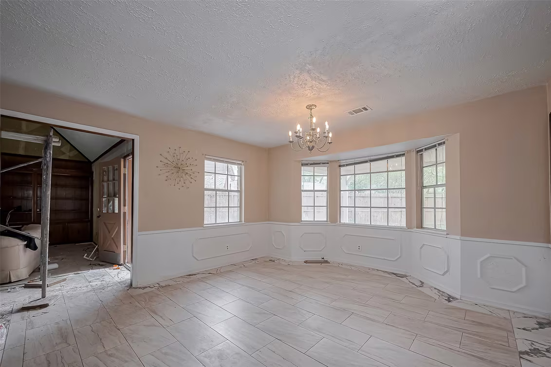 Photo 7 of 811 Loire Lane, Houston, TX