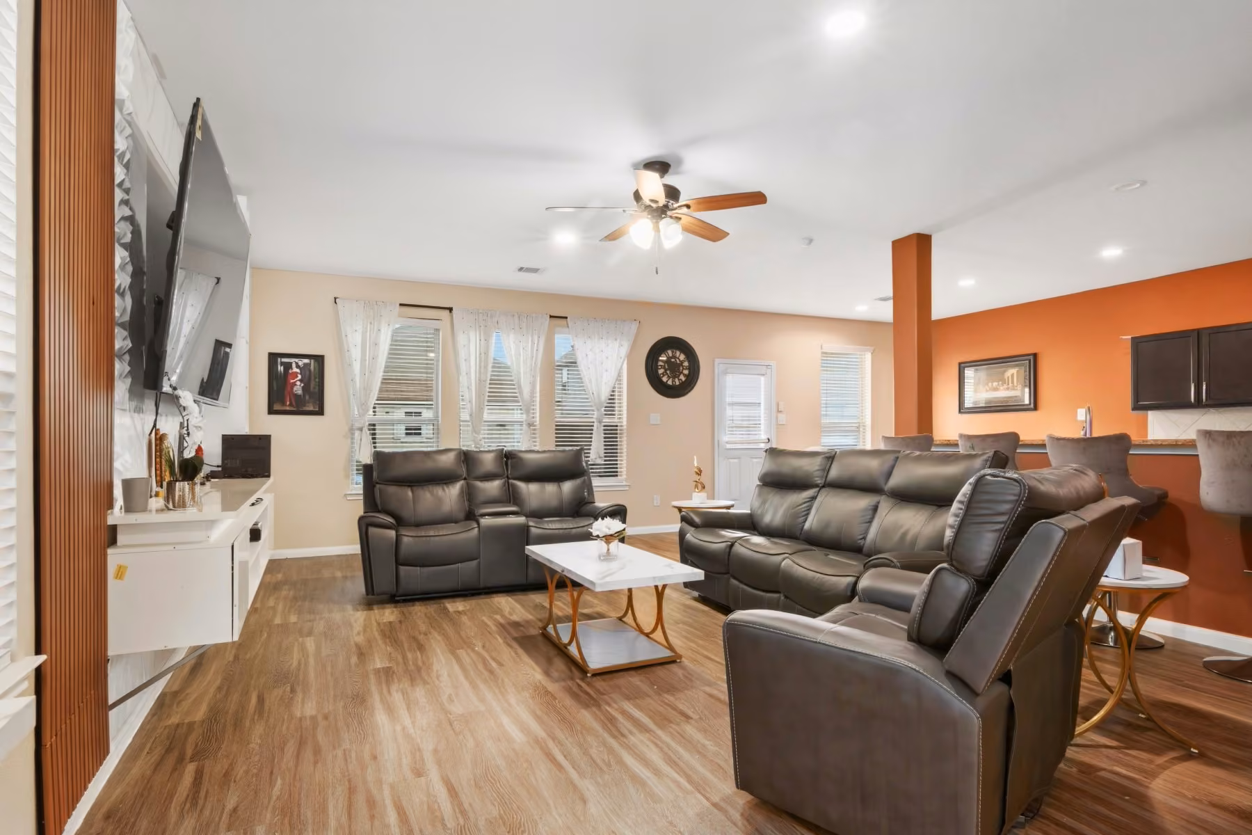 Photo 6 of 2226 Spring Hollow Drive, Baytown, TX