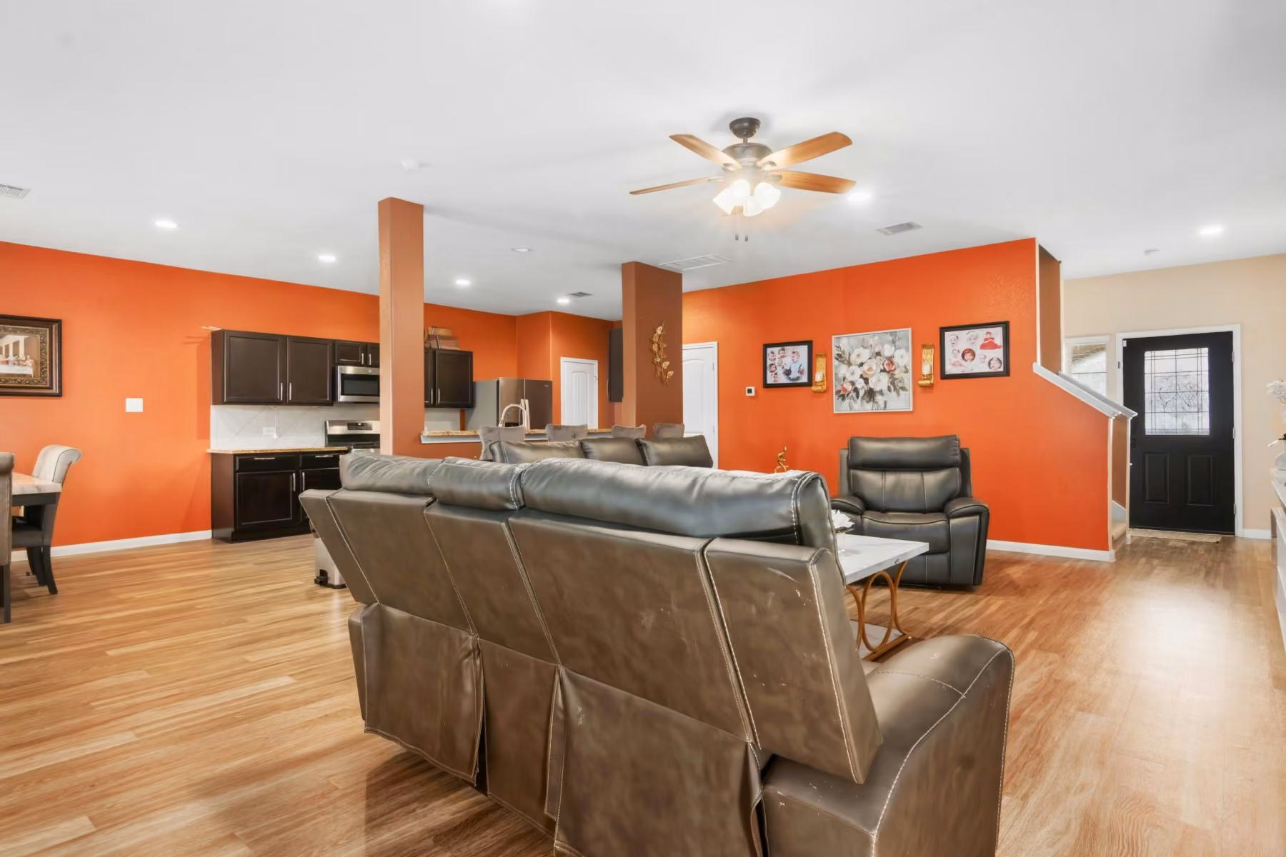 Photo 7 of 2226 Spring Hollow Drive, Baytown, TX