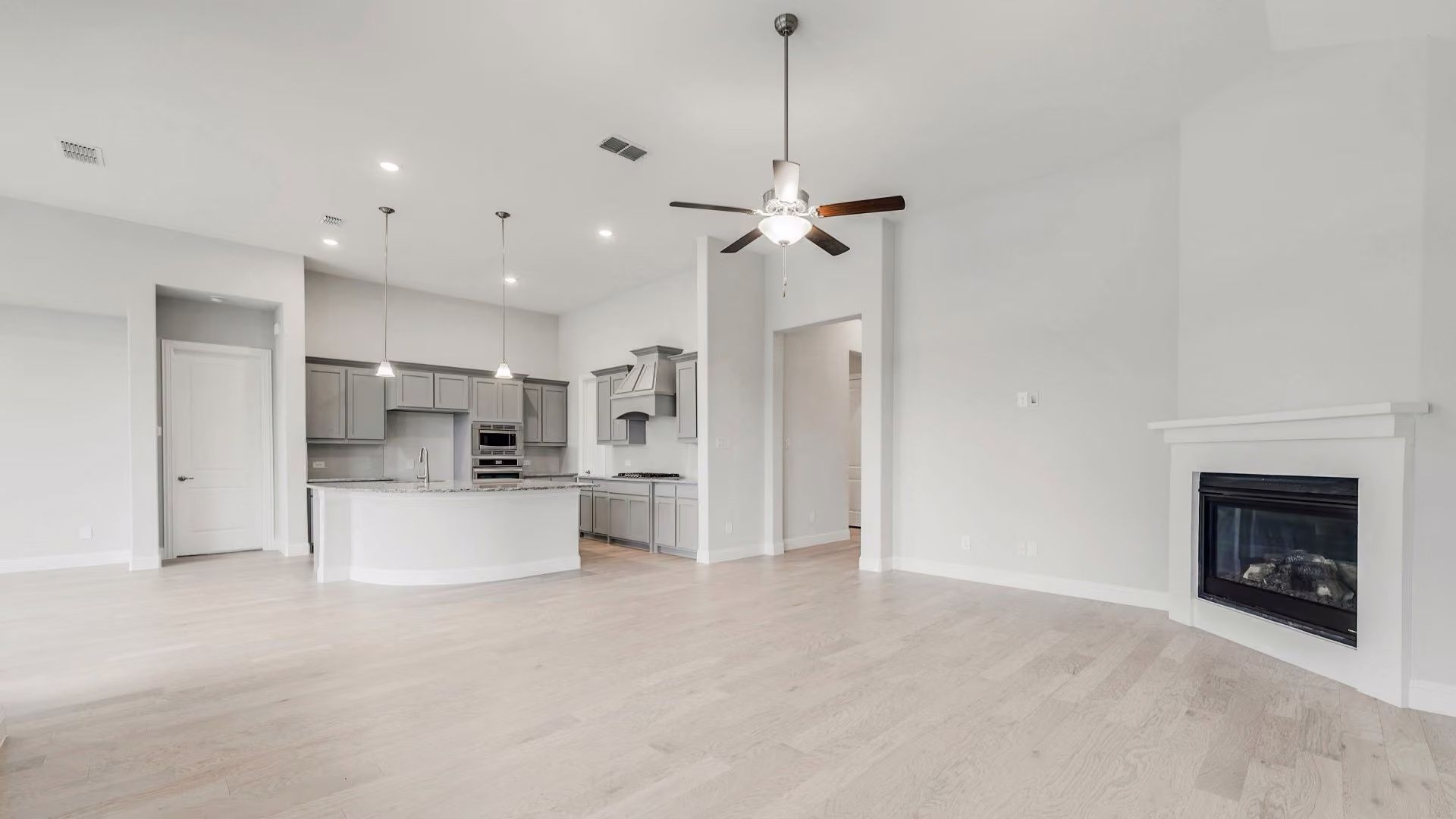 Photo 2 of 18818 Eastwood Ridge Court, Crosby, TX