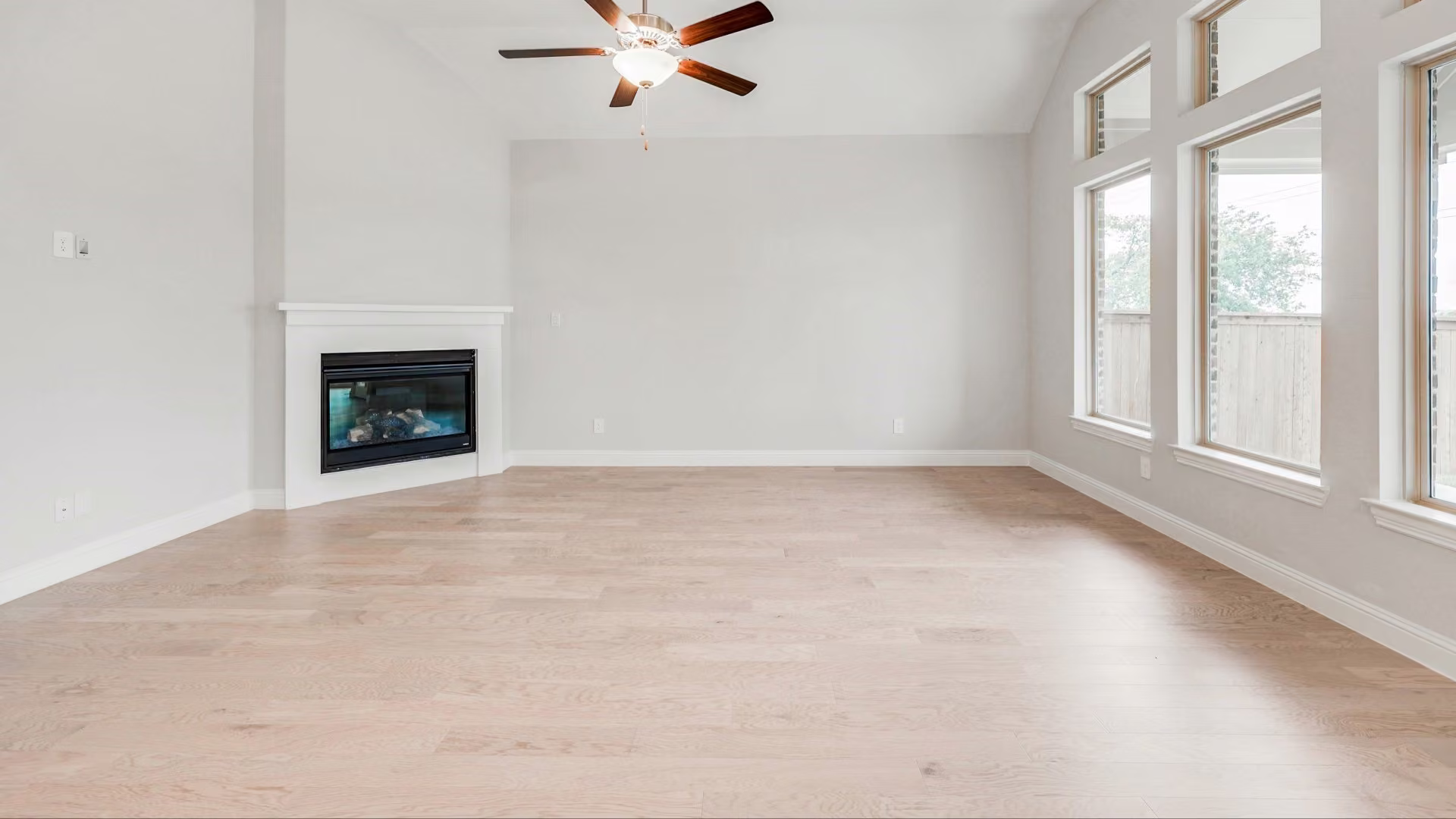 Photo 5 of 18818 Eastwood Ridge Court, Crosby, TX