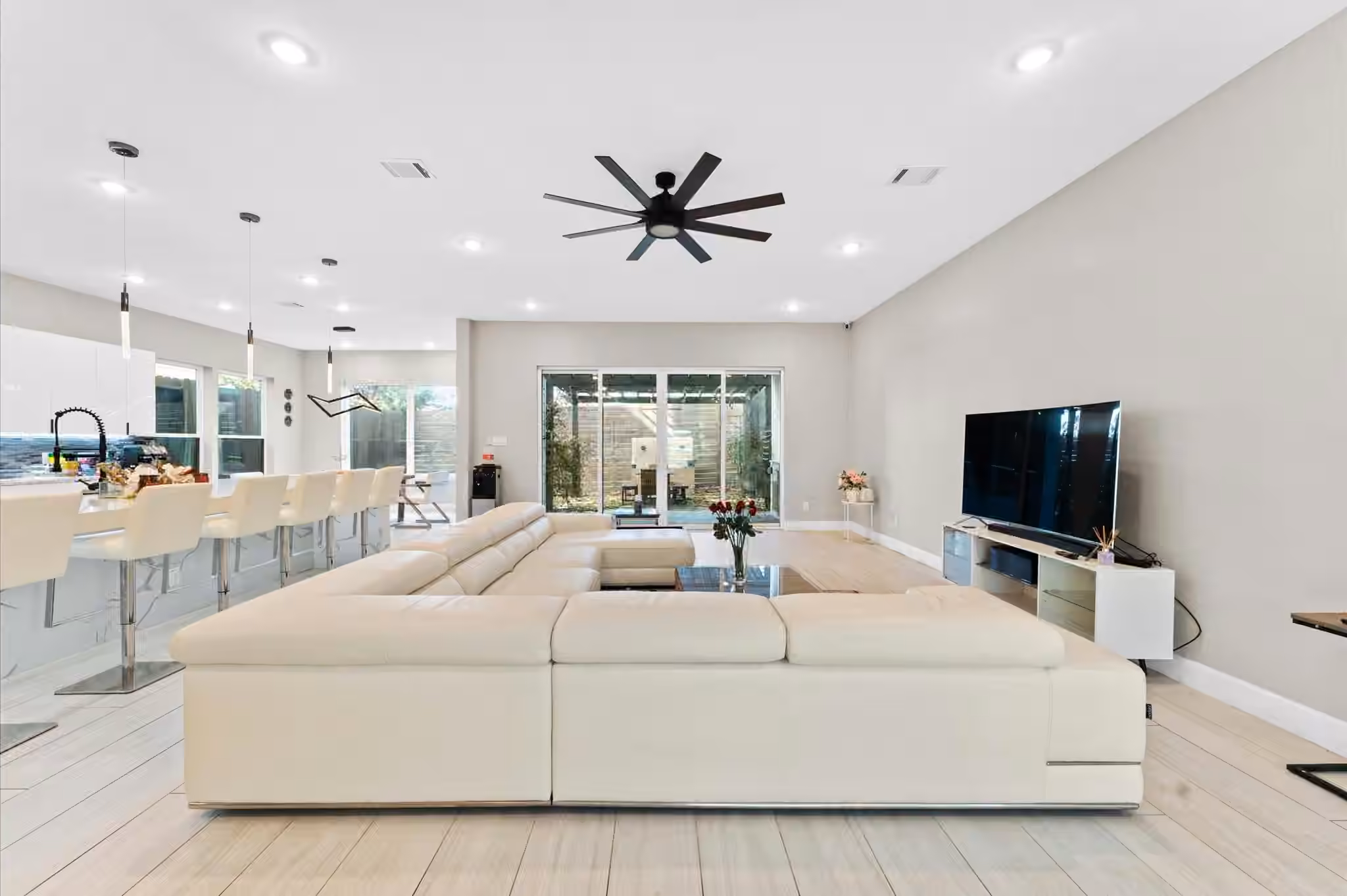 Photo 4 of 1425 Adkins Road A, Houston, TX