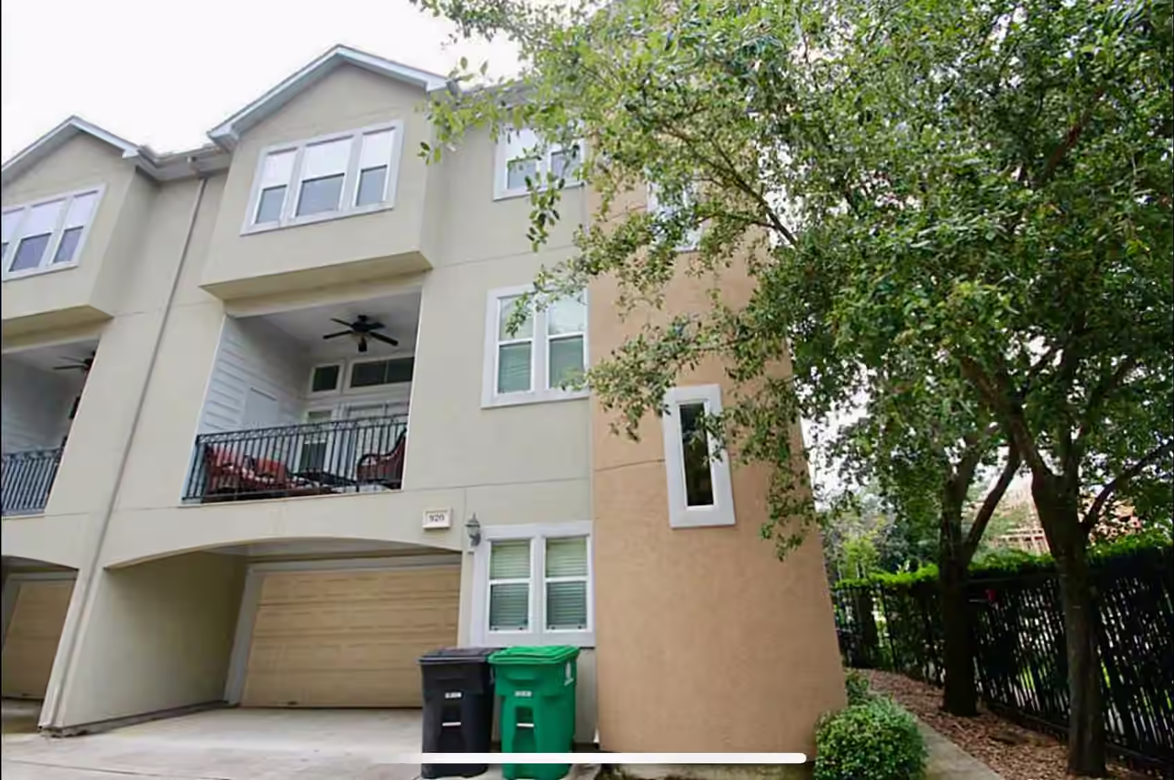 Photo of 920 W 26th Street, Houston, TX