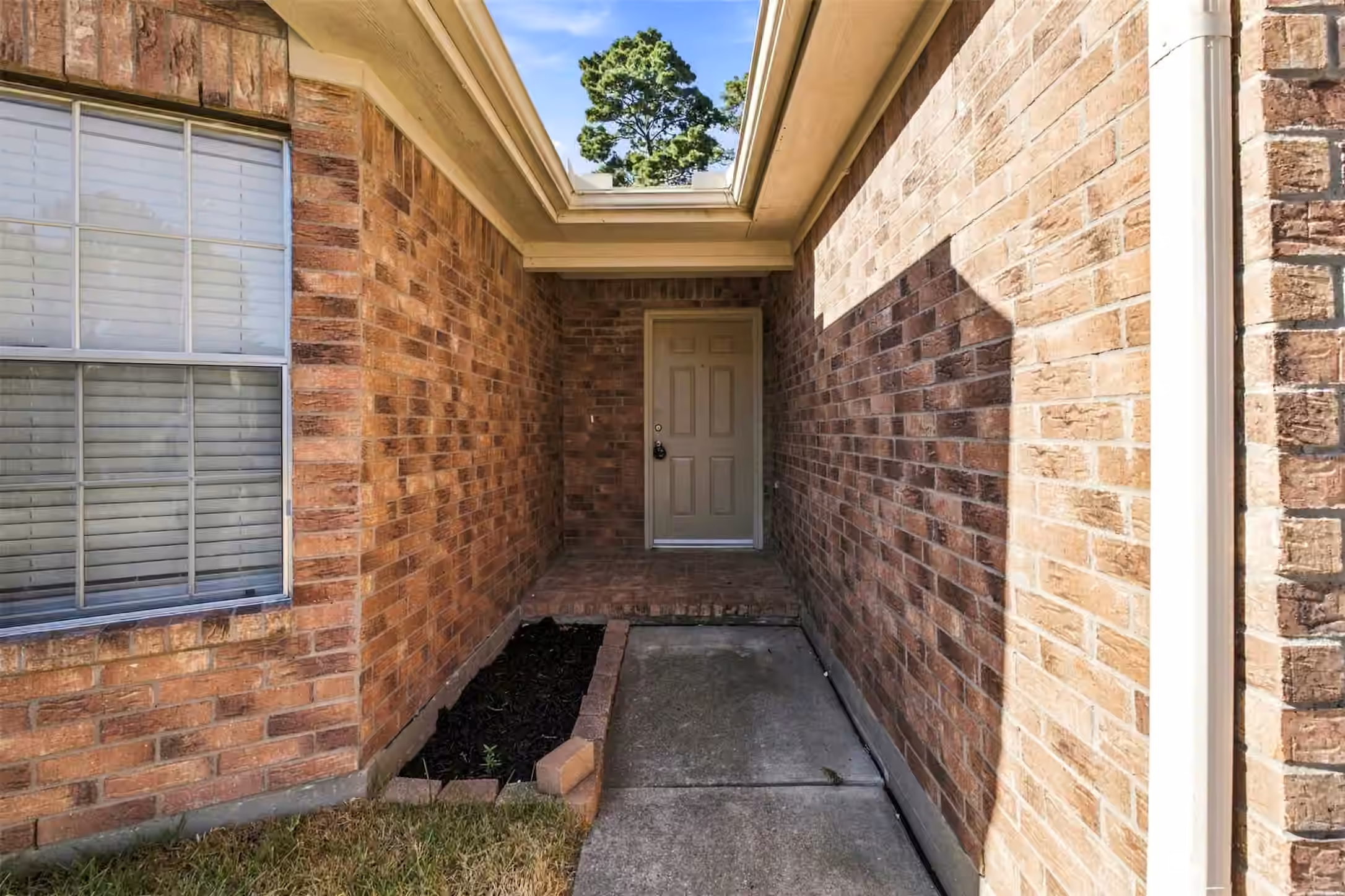 Photo 2 of 25931 Richards Road, Spring, TX