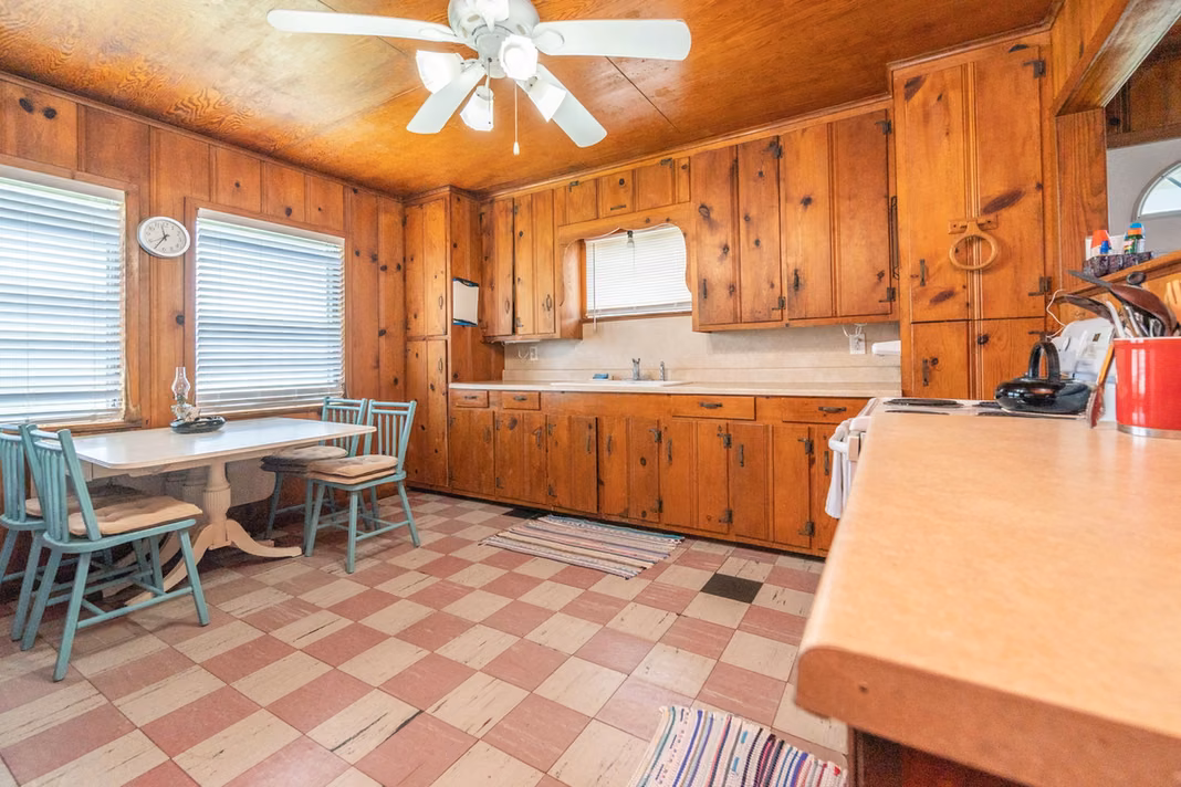 Photo 4 of 4018 3rd Street, Galveston, TX