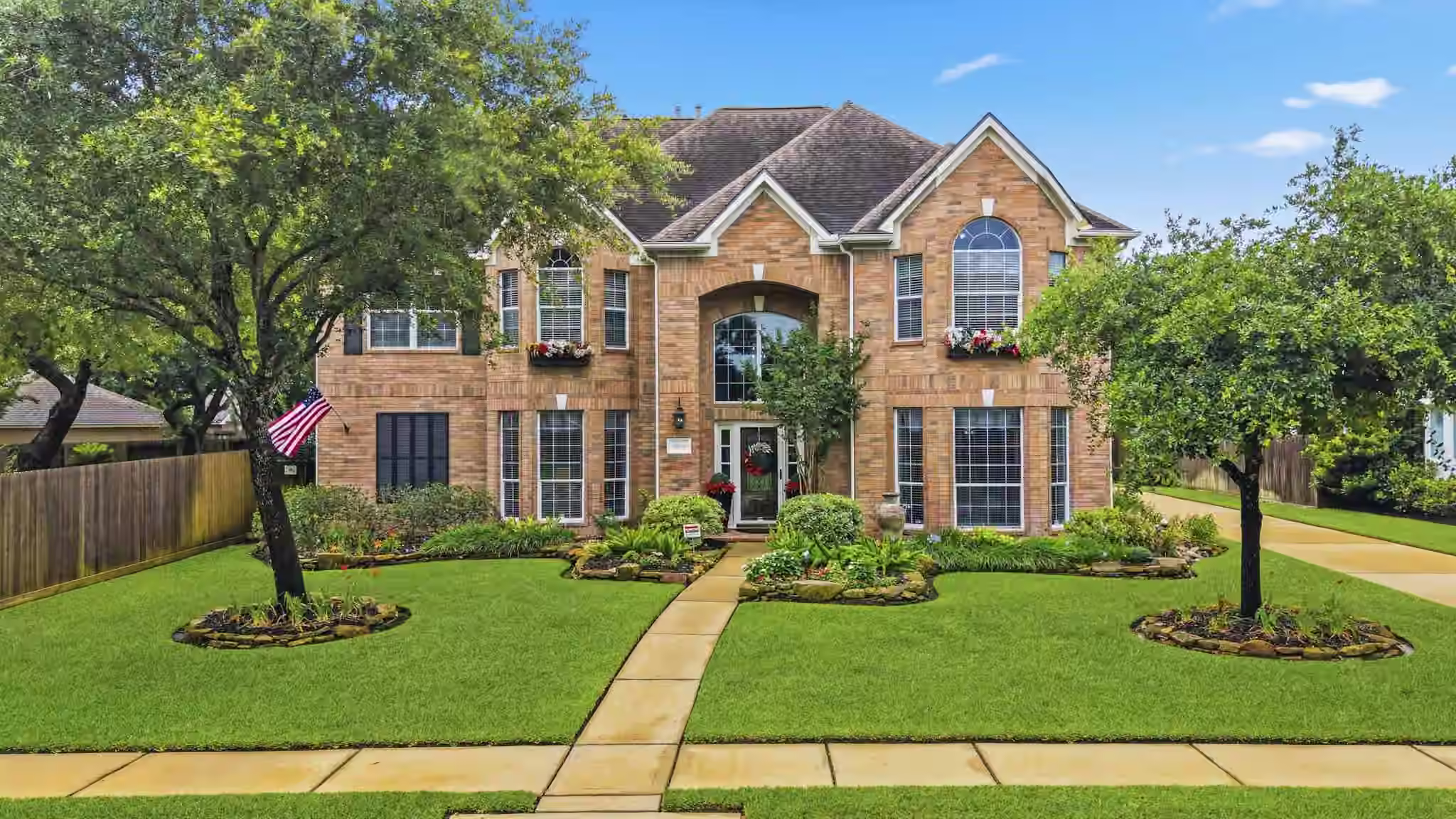 Photo 3 of 20303 Silverwood Trail, Cypress, TX