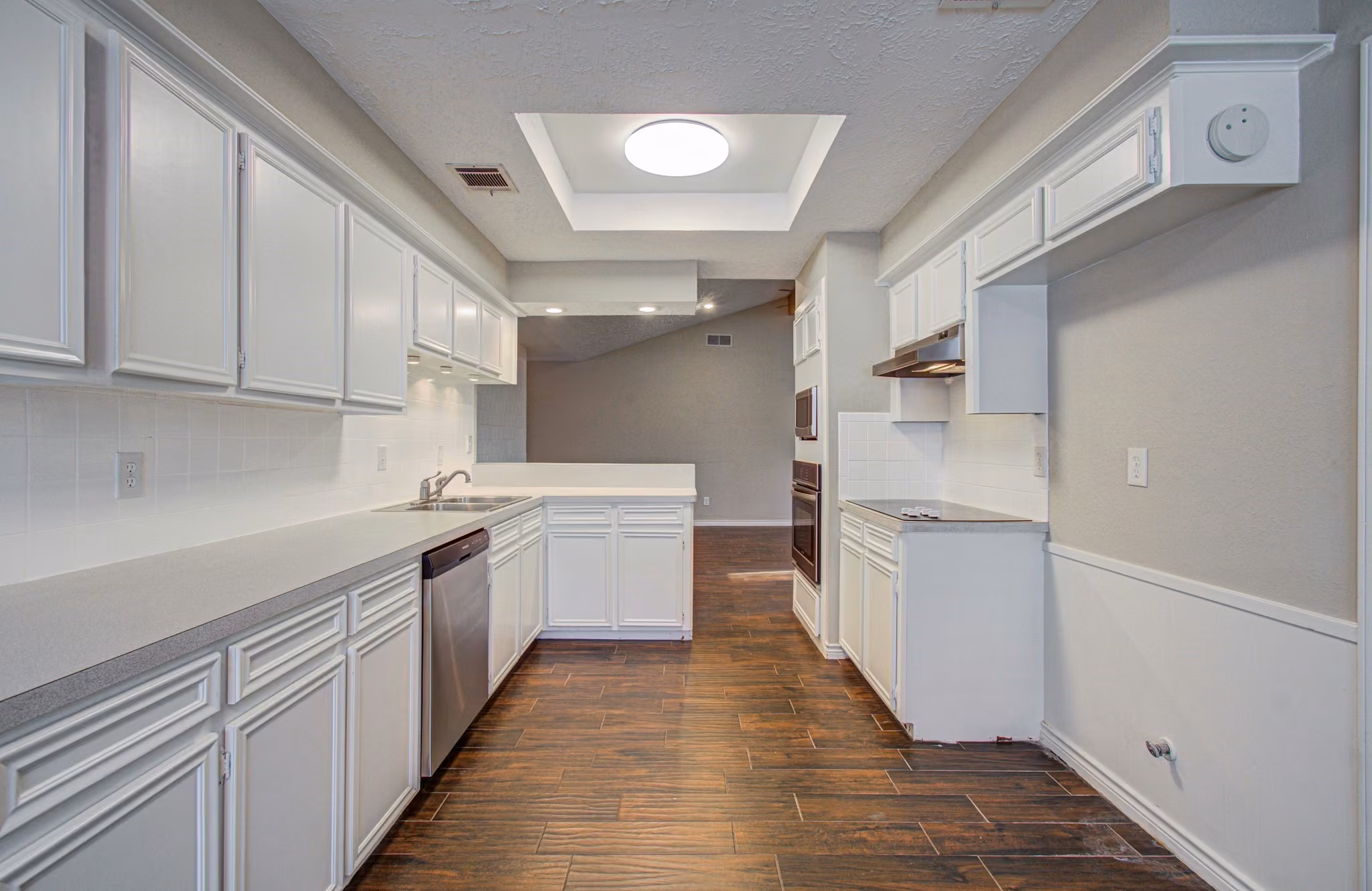 Photo 7 of 4811 Marywood Drive, Spring, TX