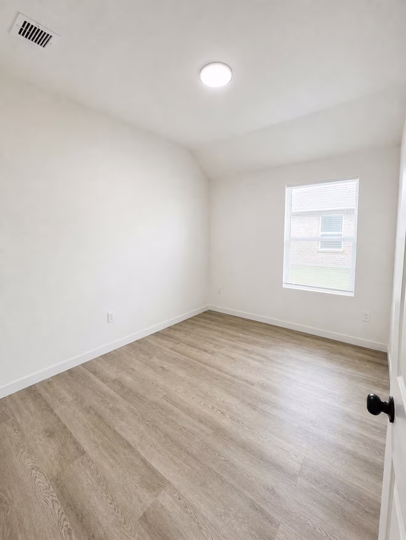 Photo 5 of 7145 Avenue K, Houston, TX