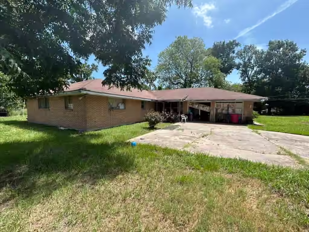 Photo of 16019 Avenue C, Channelview, TX