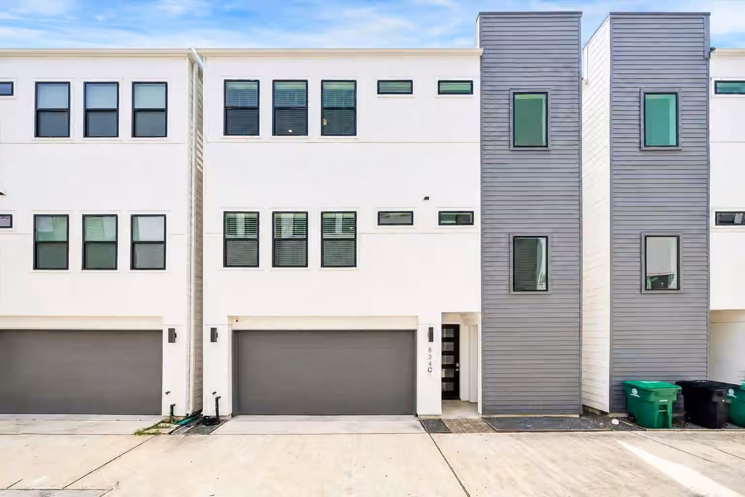 Photo of 834 Fisher Street C, Houston, TX 77018