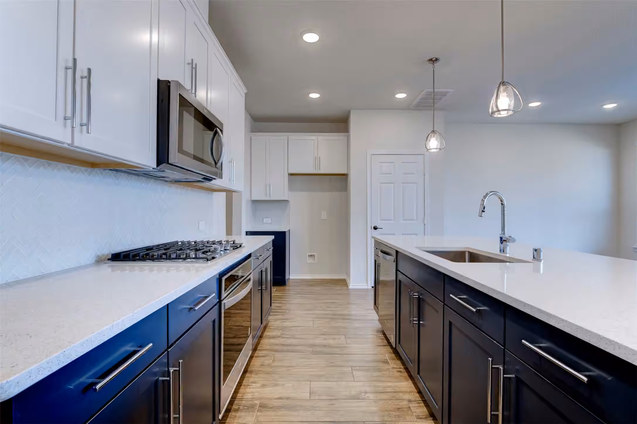 Photo 7 of 10504 Marston Vineyard Drive, Houston, TX