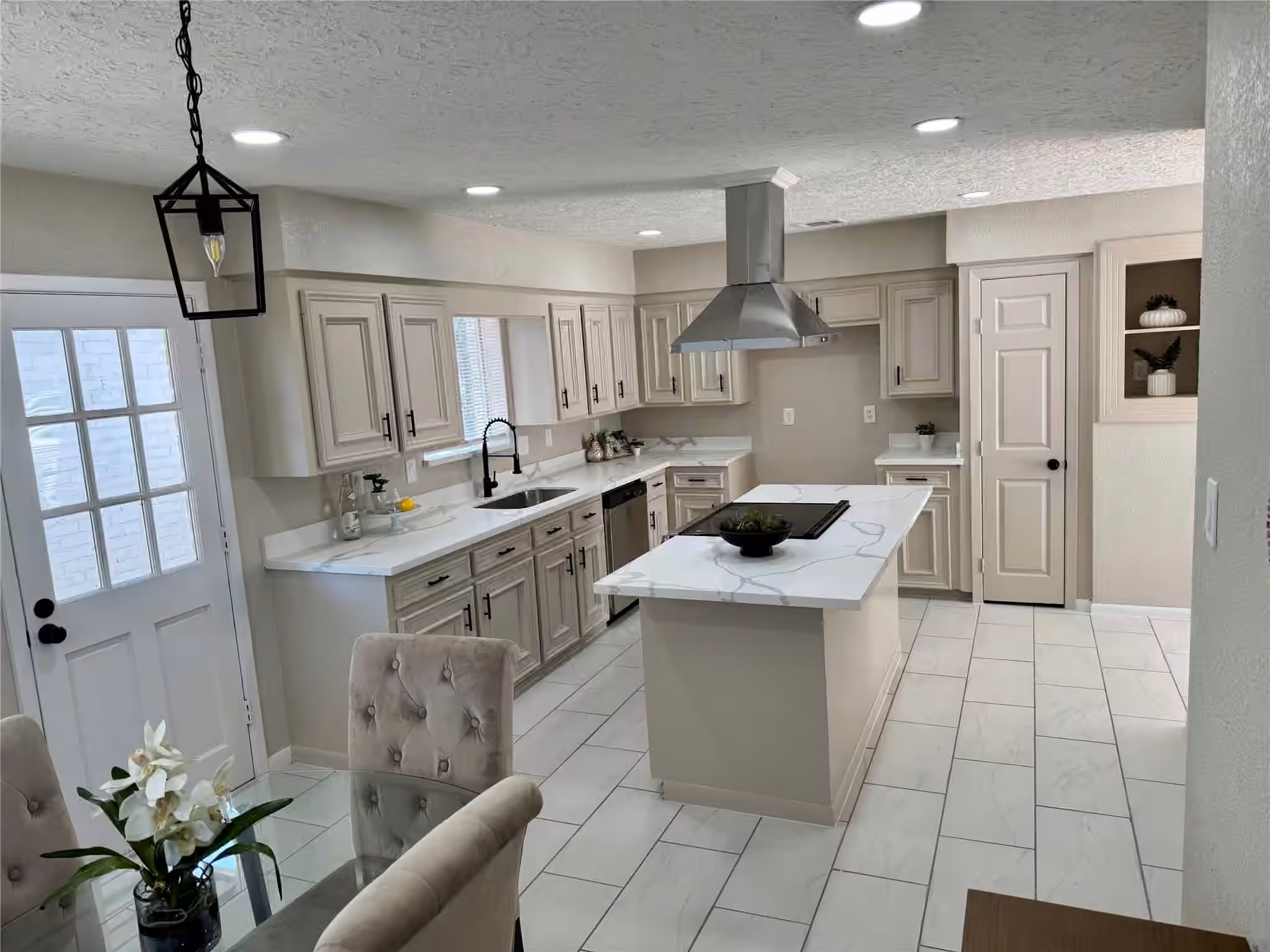 Photo 6 of 4231 Meadowbank Drive, Seabrook, TX