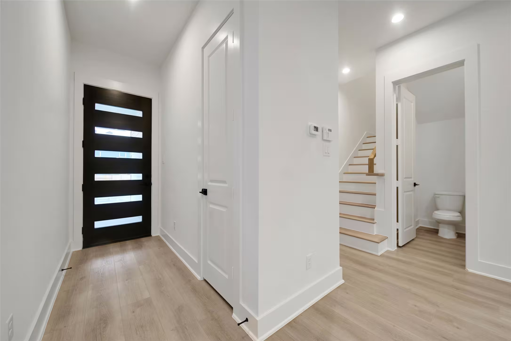 Photo 3 of 7620 Inwood Hills Lane, Houston, TX
