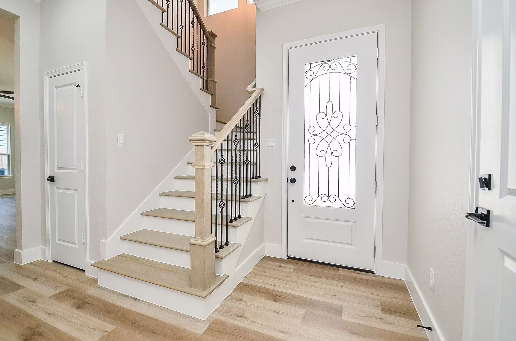 Photo 6 of 850 Lucky Street, Houston, TX