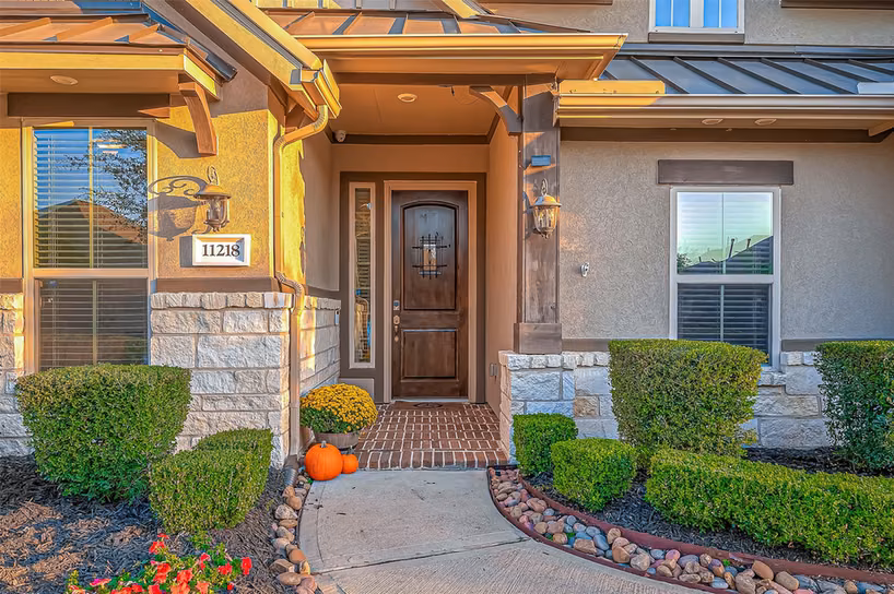 Photo 4 of 11218 Spoke Hollow Creek Lane, Cypress, TX