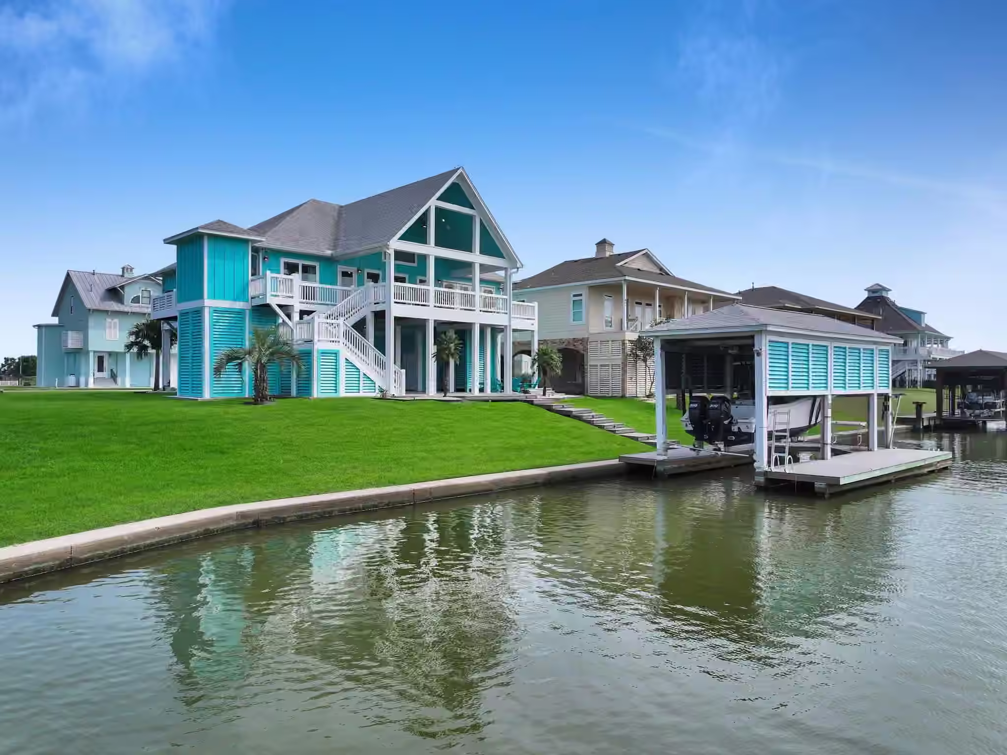 Photo of 2005 & 2009 Laguna Harbor Cove Boulevard, Port Bolivar, TX 77650