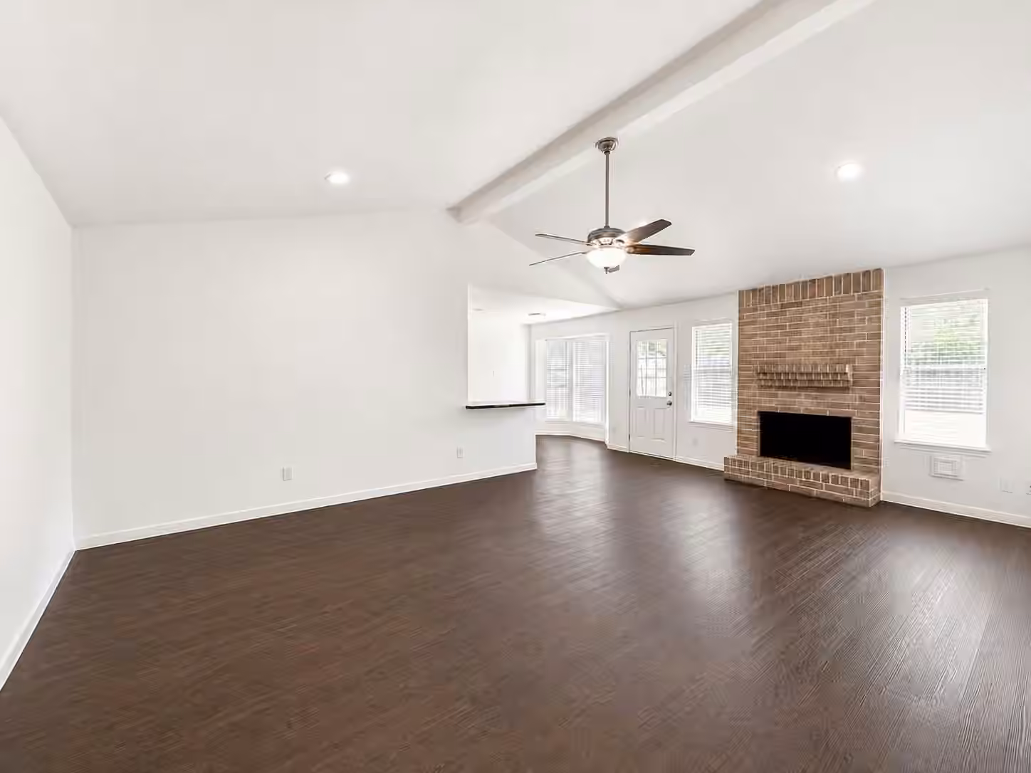 Photo 3 of 3702 Saint William Lane, Houston, TX