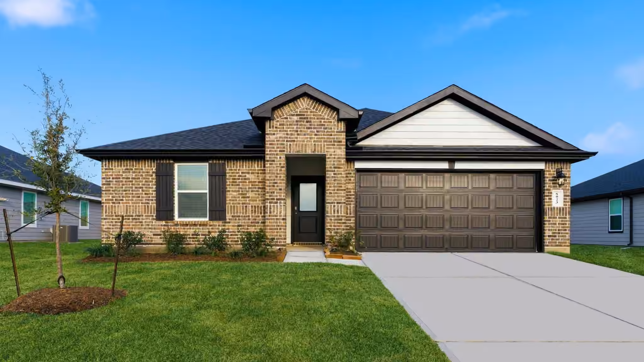 Photo of 722 Blue Stone Drive, Beasley, TX