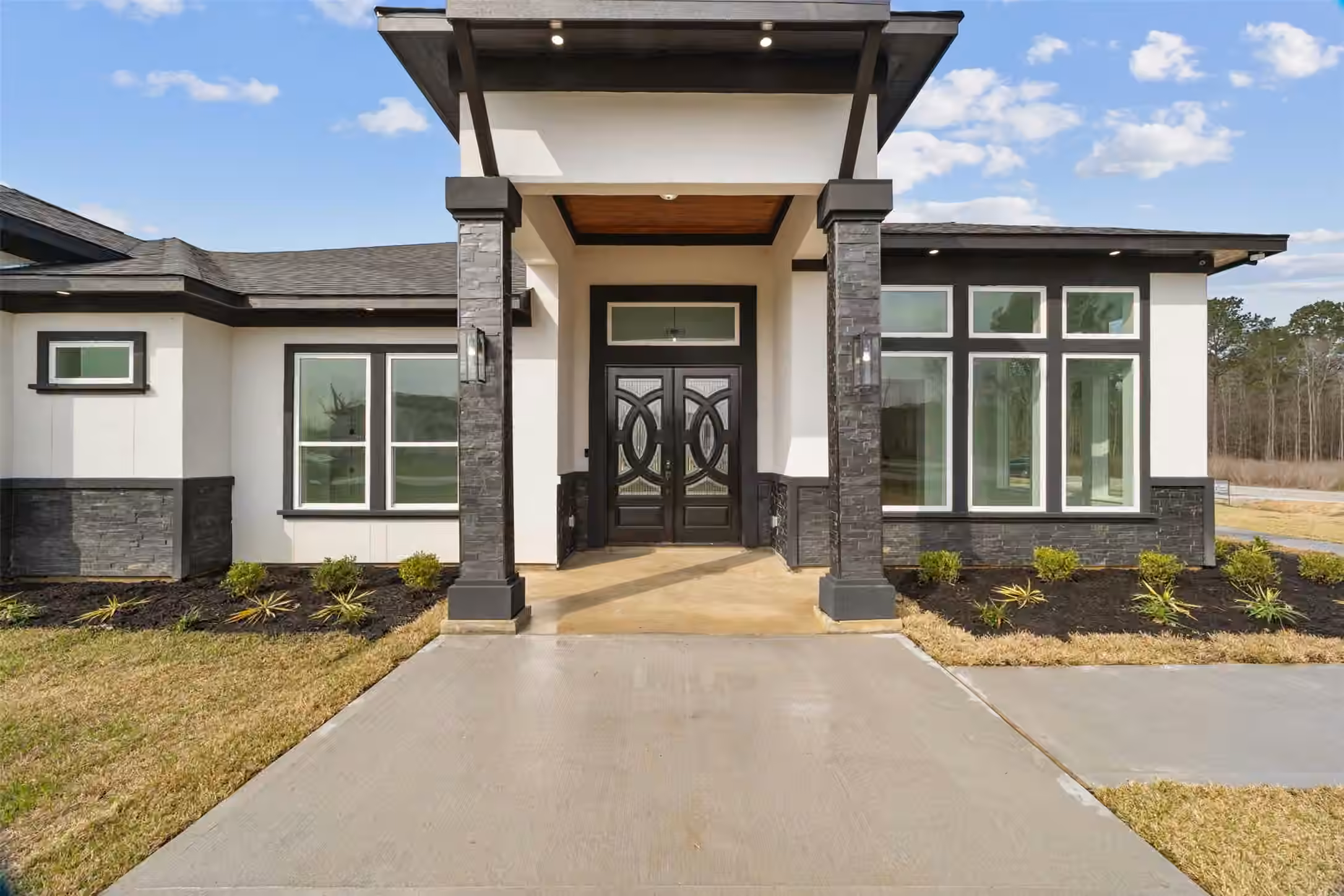 Photo of 3137 Road 66125, Dayton, TX 77535