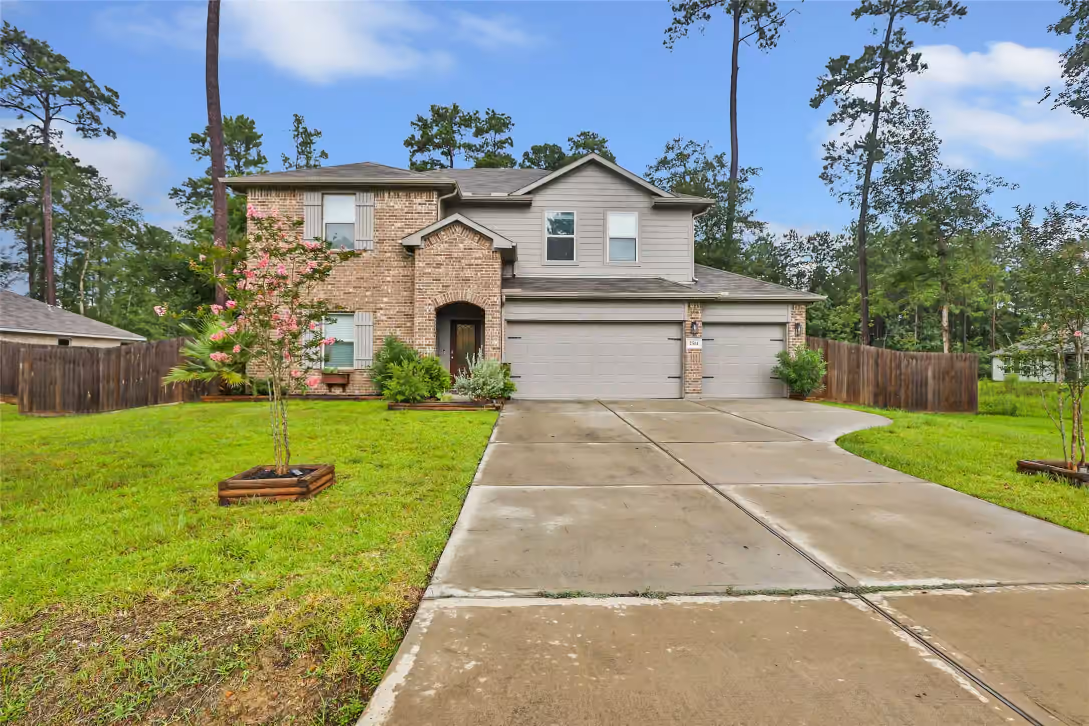 Photo of 2514 S Colosseum Court, New Caney, TX