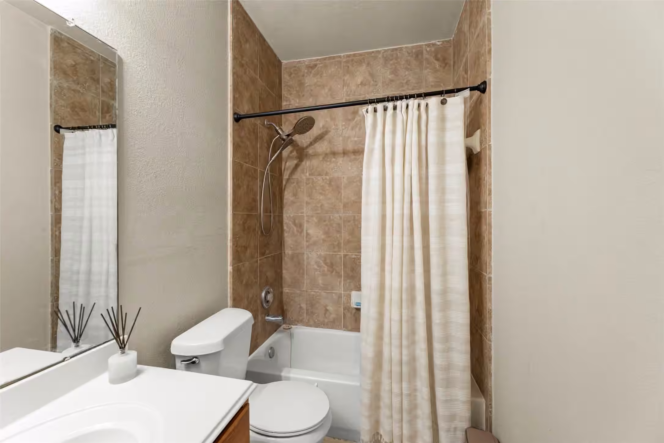 Photo 5 of 20527 Providence Point Drive, Katy, TX