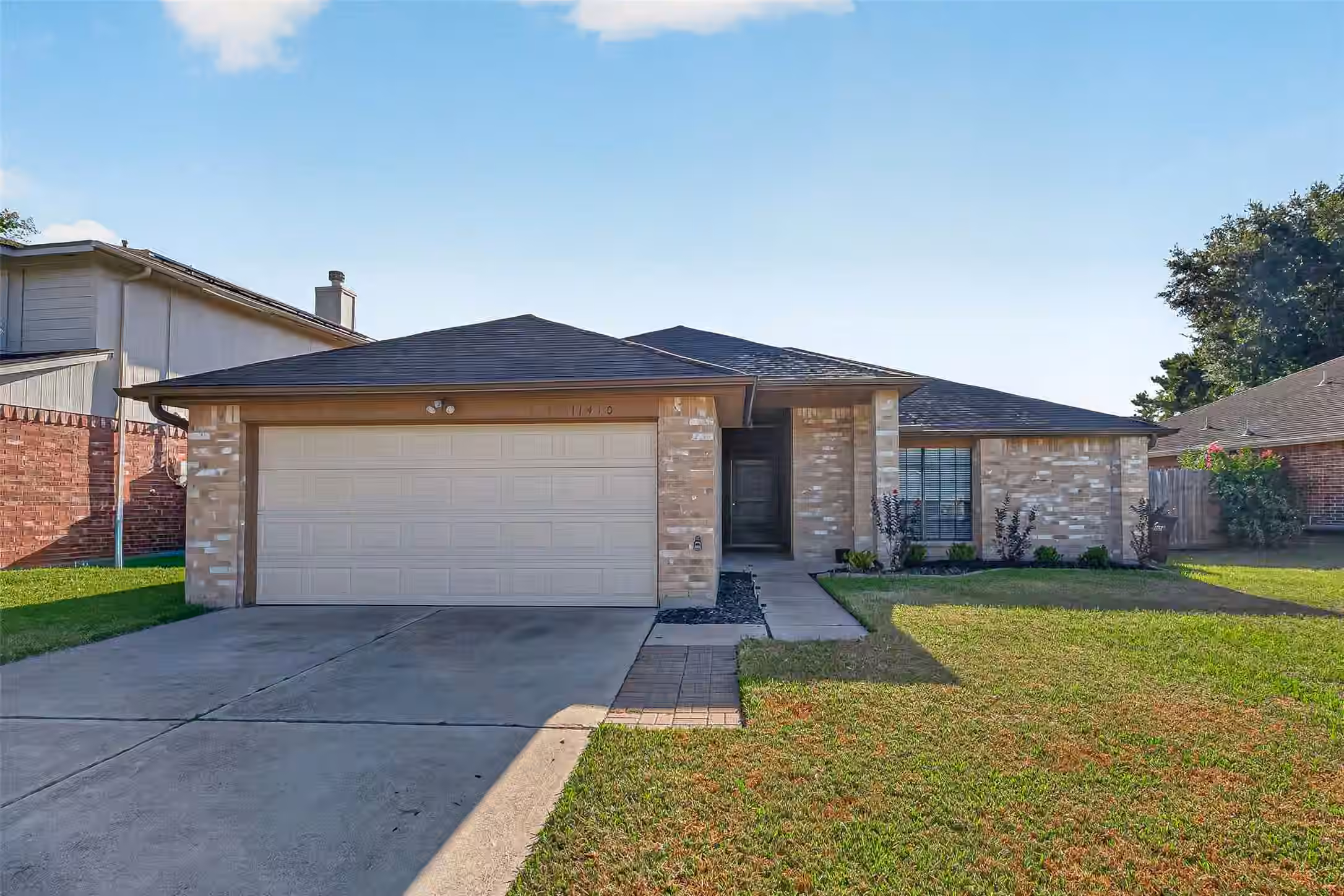 Photo of 11410 Sunny Creek Drive, Houston, TX