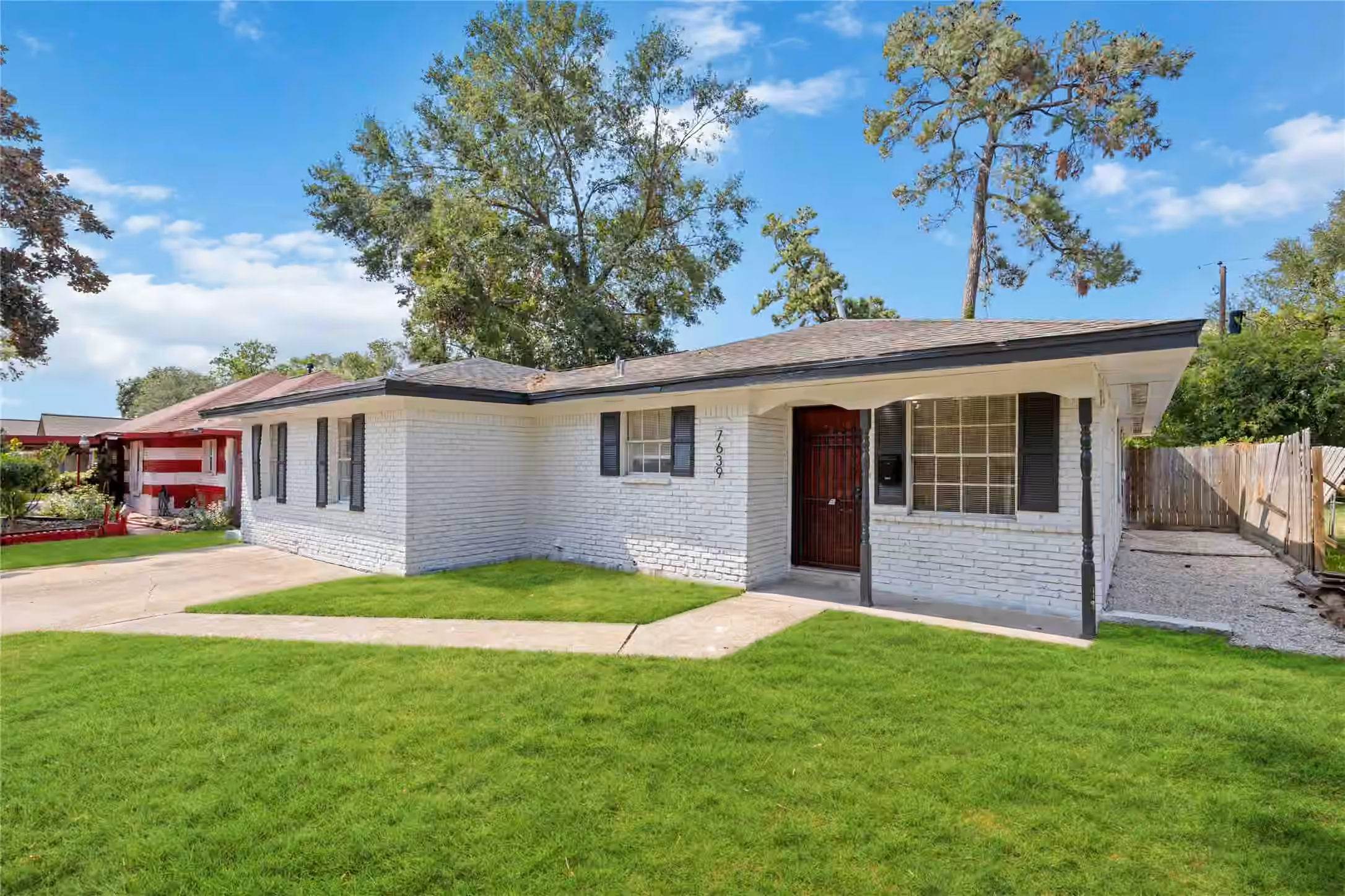 Photo 2 of 7639 Bigwood Street, Houston, TX